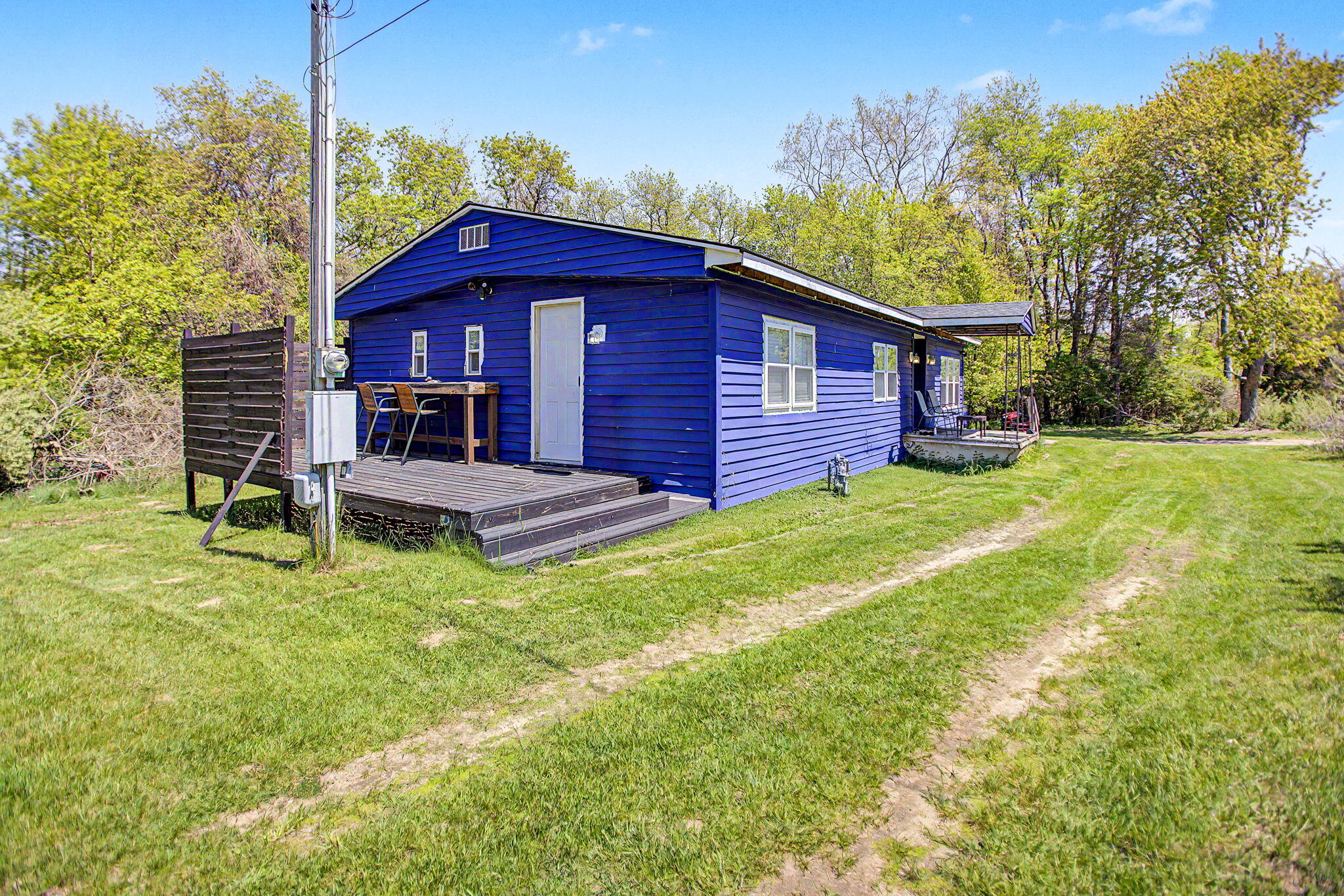 7181 E Beach Drive Property Photo 3