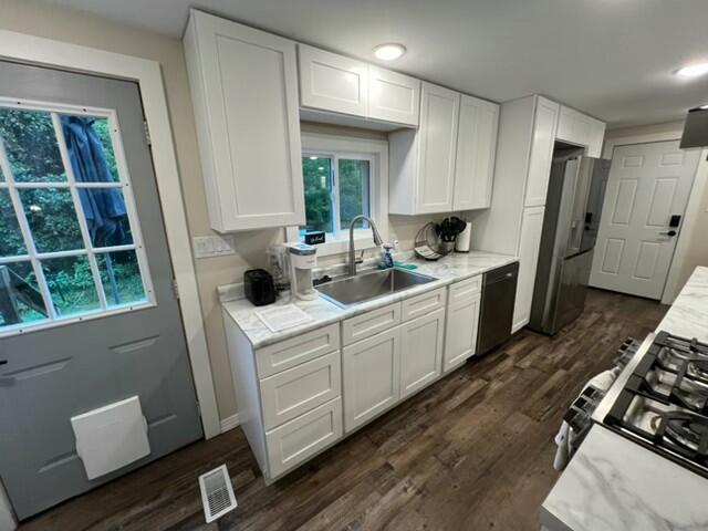 7181 E Beach Drive Property Photo 15