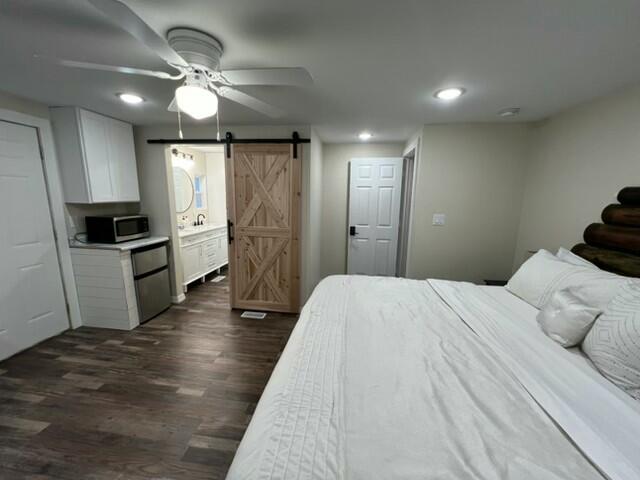 7181 E Beach Drive Property Photo 27