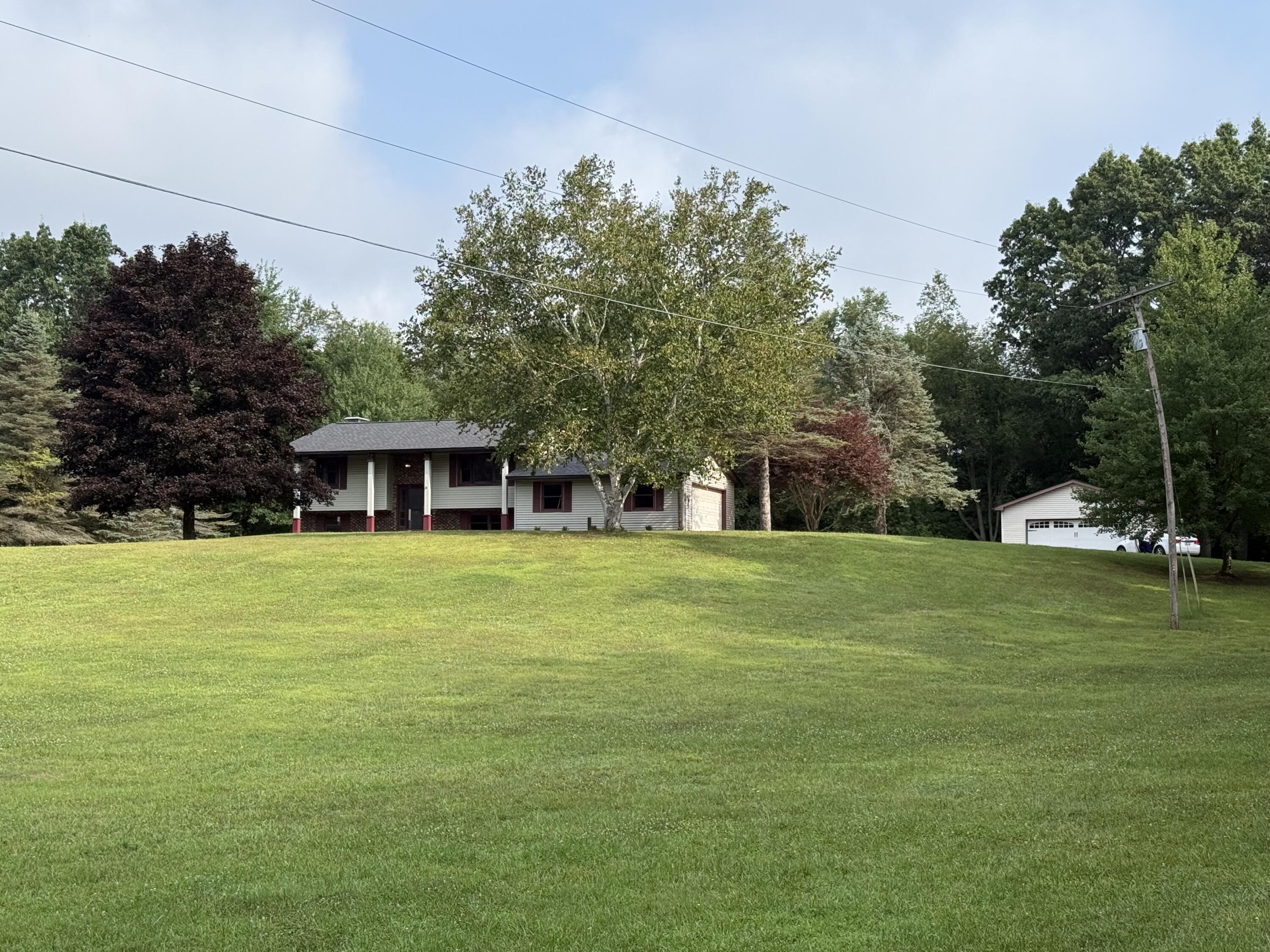 16711 Cd Avenue E Property Photo 3