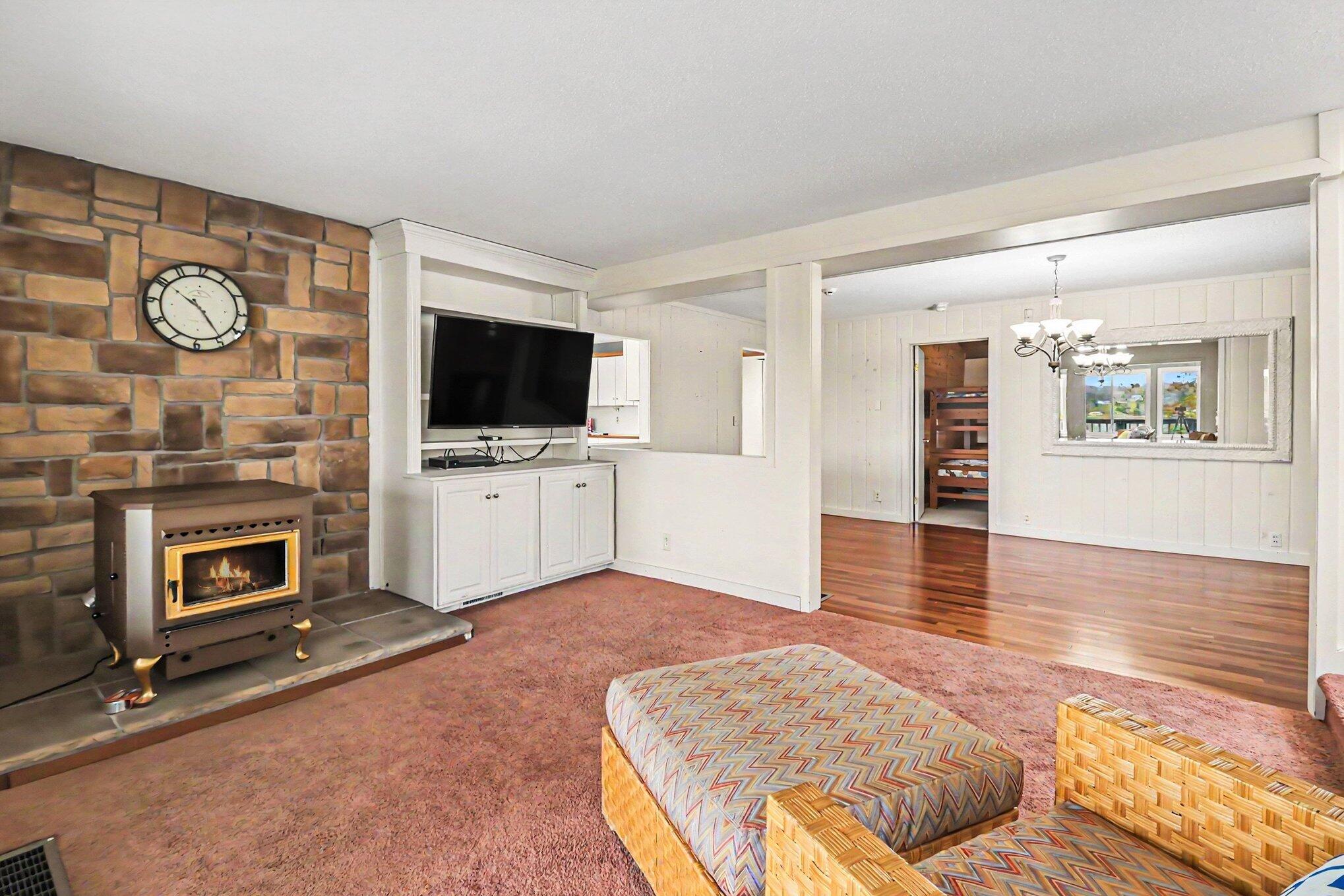 8240 W Stony Lake Road Property Photo 12