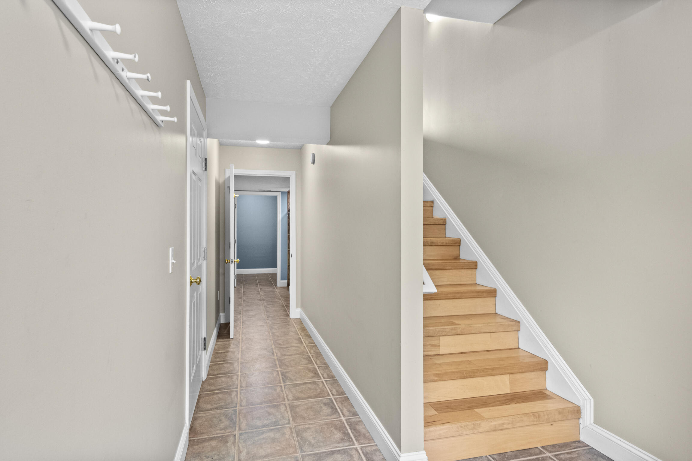 86 Spinnaker Drive Property Photo 2