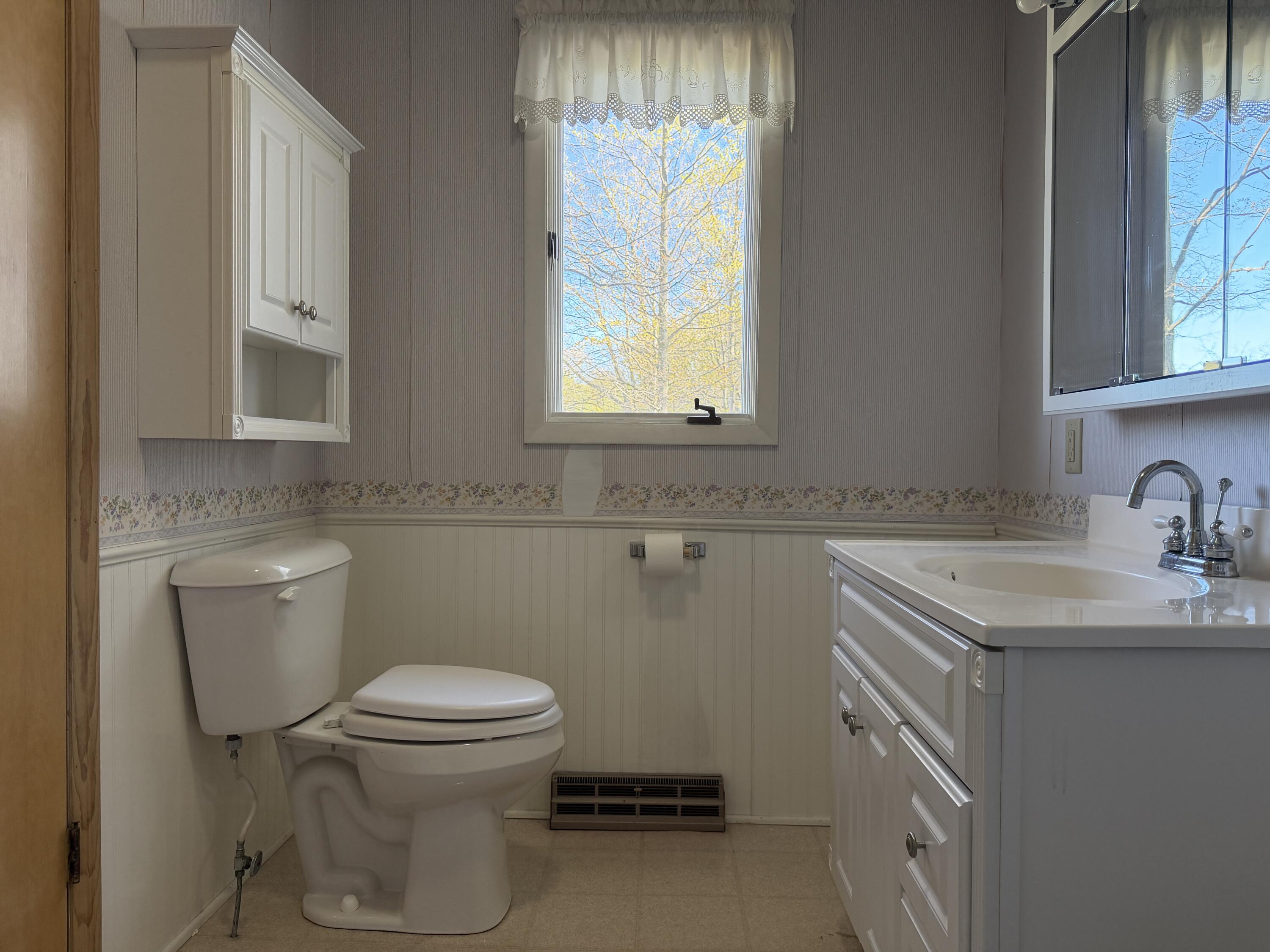 2290 E Warren Road Property Photo 9