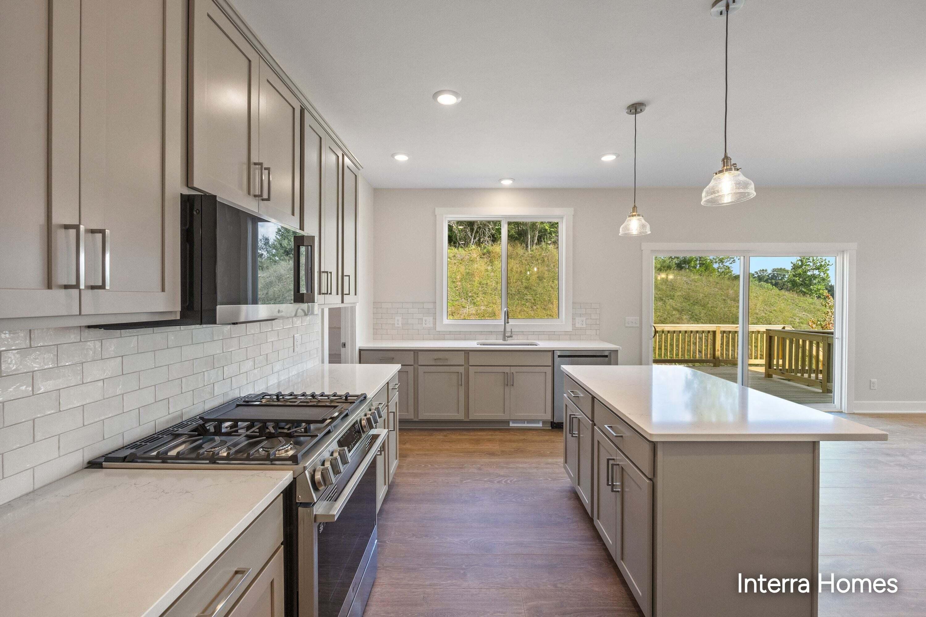 5937 Valley Point Drive Se Property Photo 11