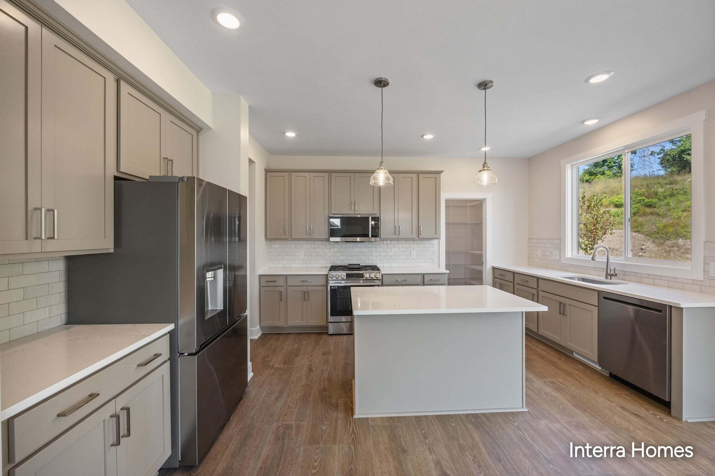 5937 Valley Point Drive Se Property Photo 13