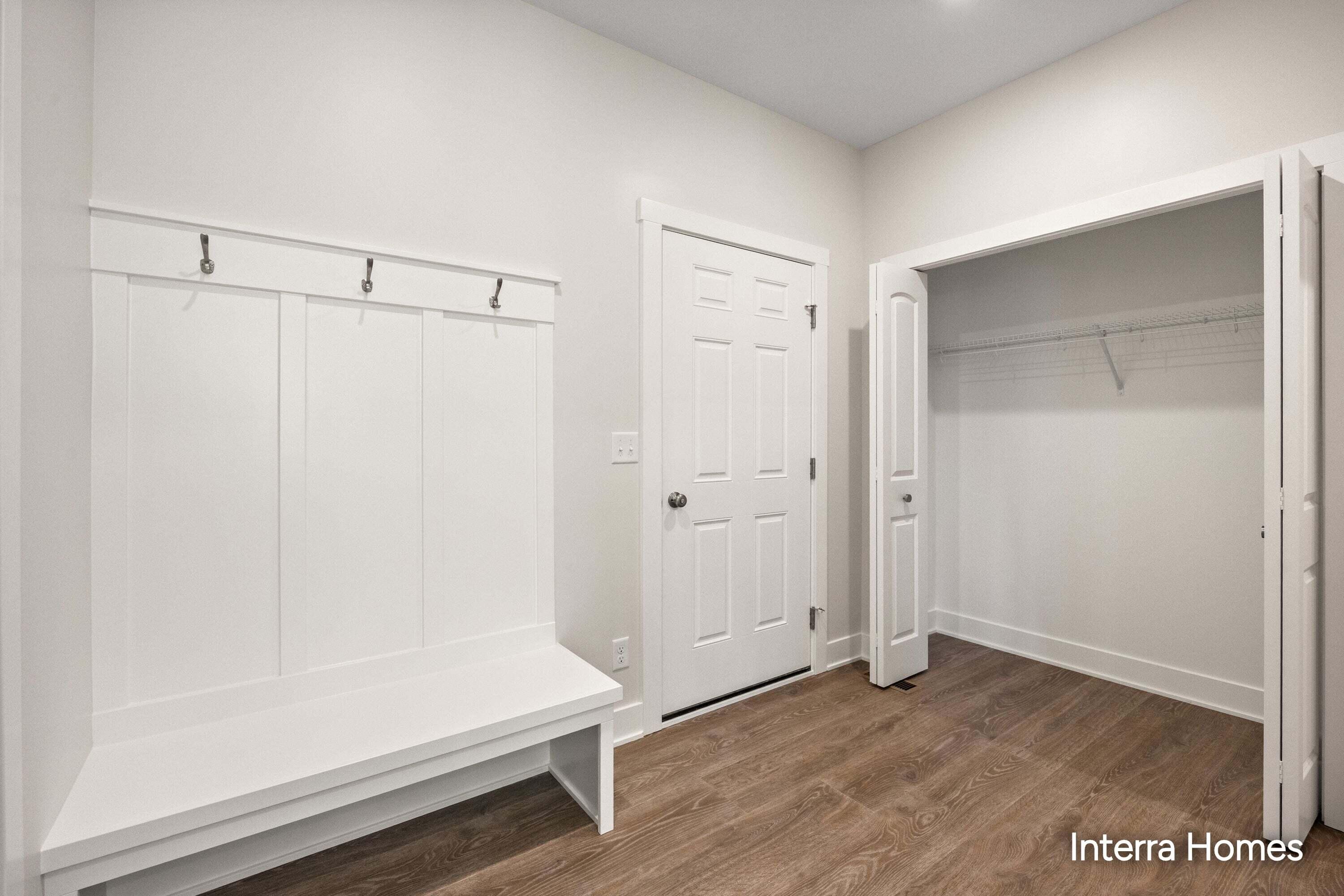 5937 Valley Point Drive Se Property Photo 15