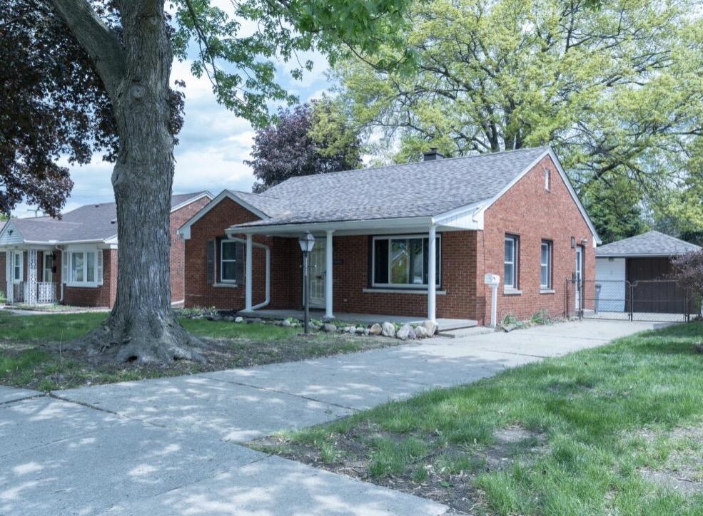 3525 Syracuse Street Property Photo 1