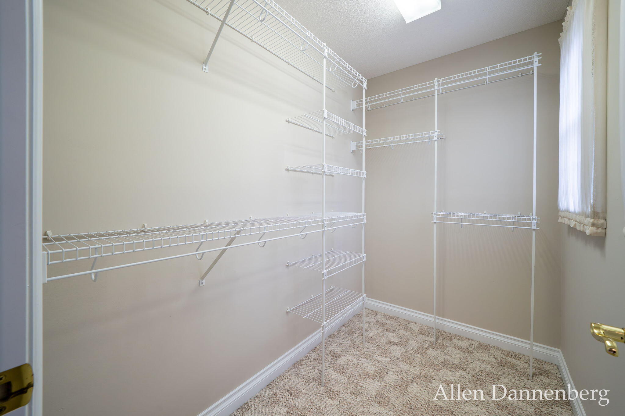 845 Bluff Creek Drive Property Photo 25
