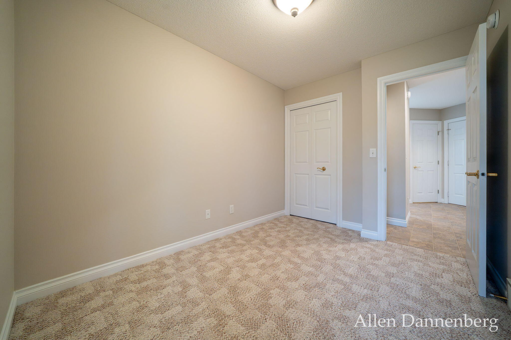 845 Bluff Creek Drive Property Photo 30