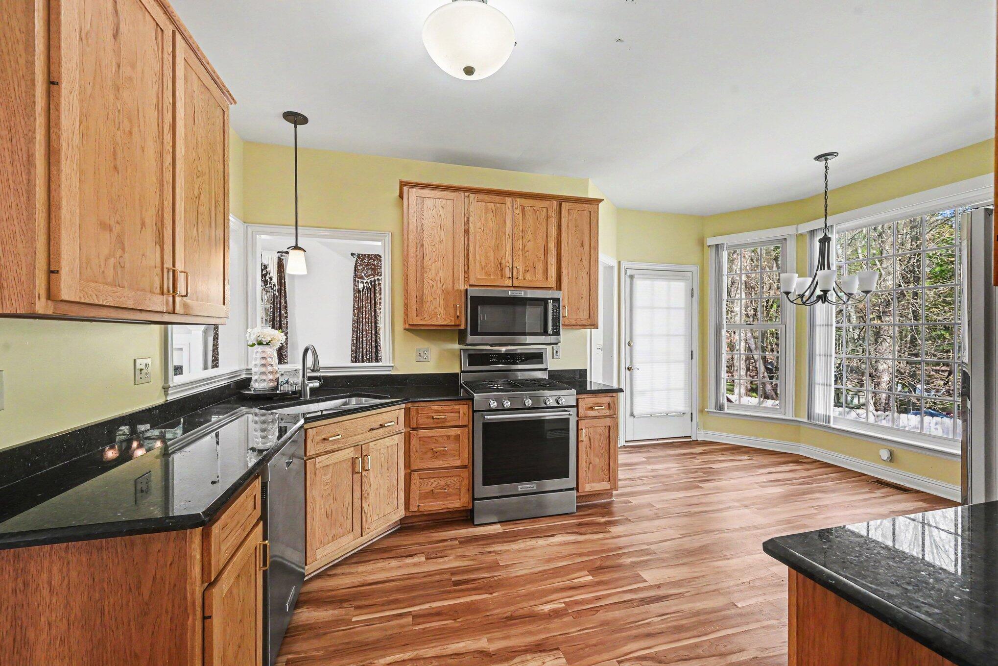 4696 Forest Creek Drive Property Photo 6