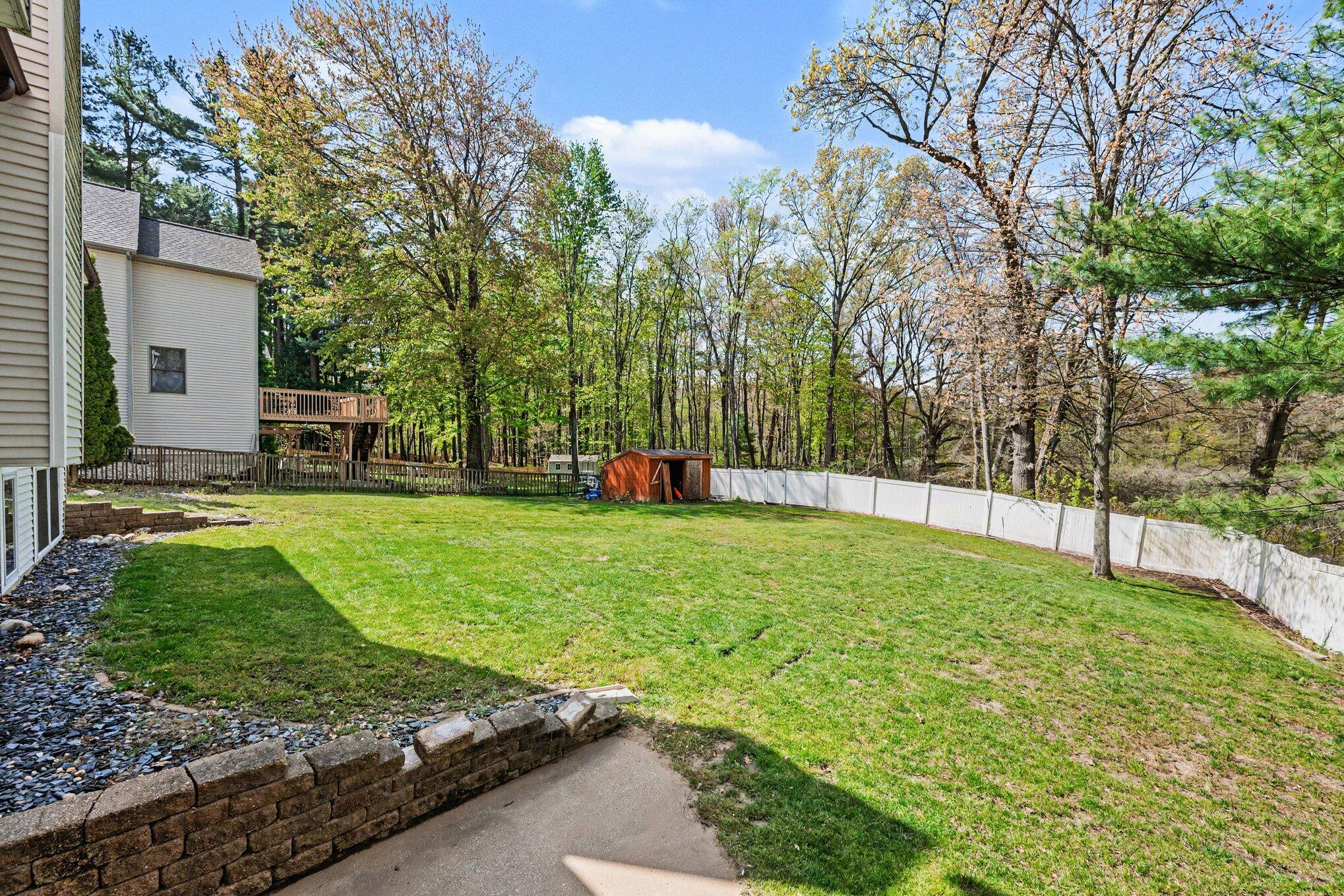 4696 Forest Creek Drive Property Photo 20