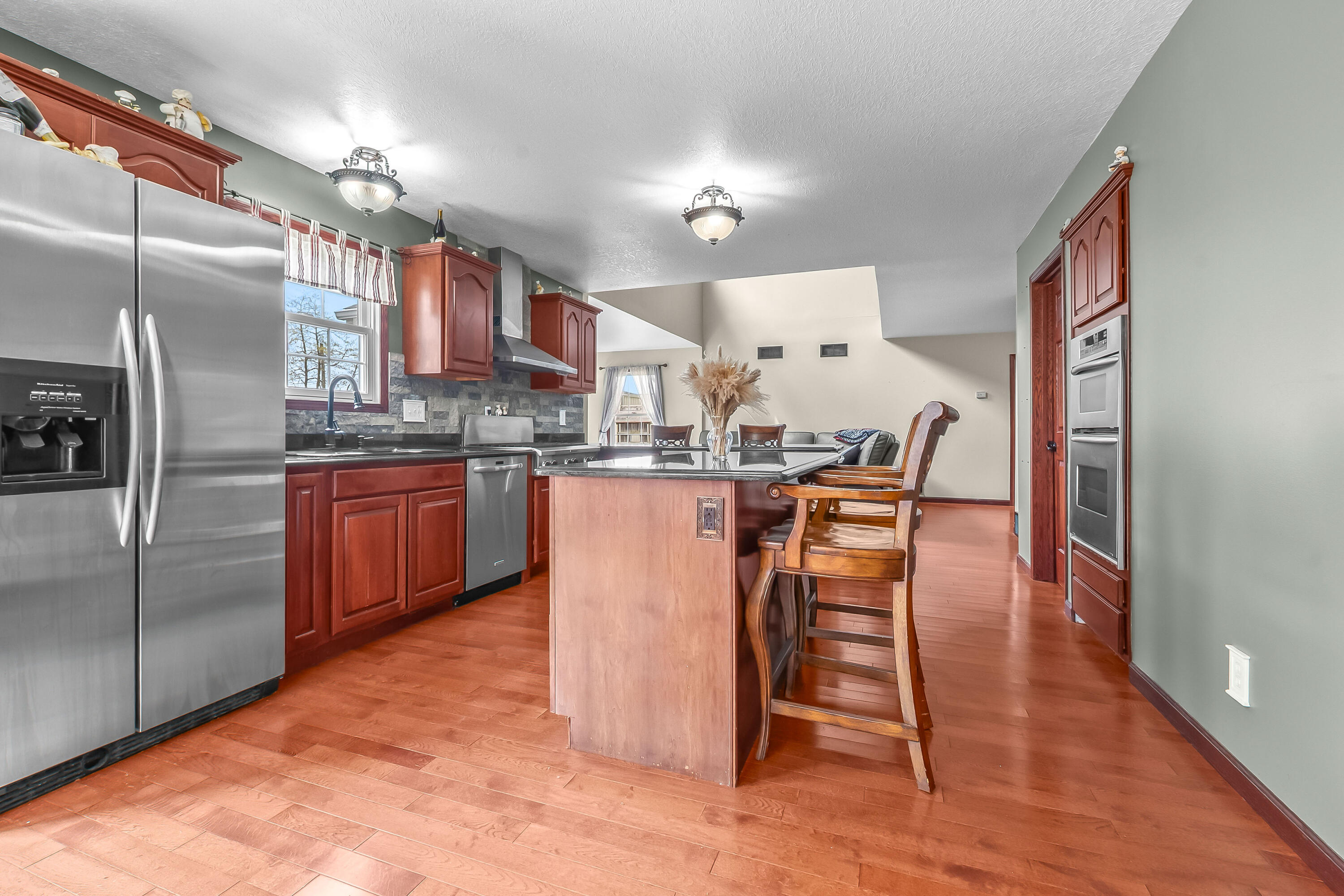 9049 Hamilton Street Property Photo 22