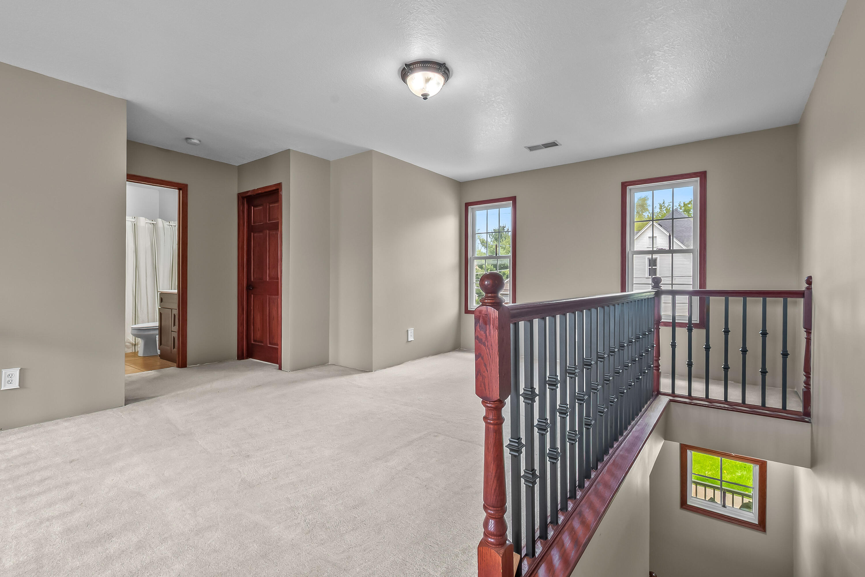 9049 Hamilton Street Property Photo 32