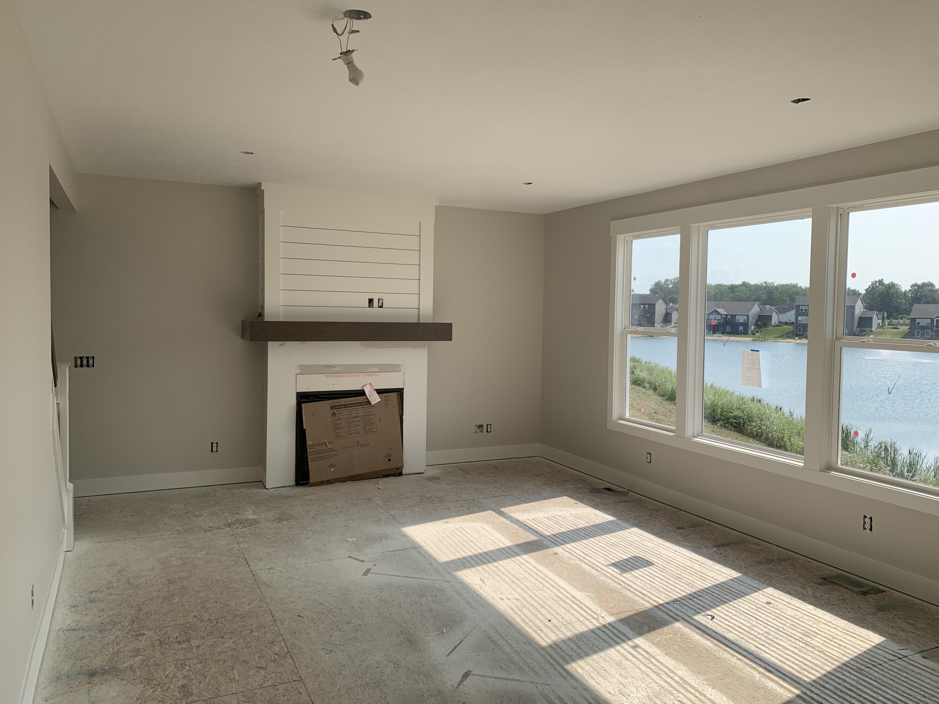 10582 Winnie Lane Property Photo 4