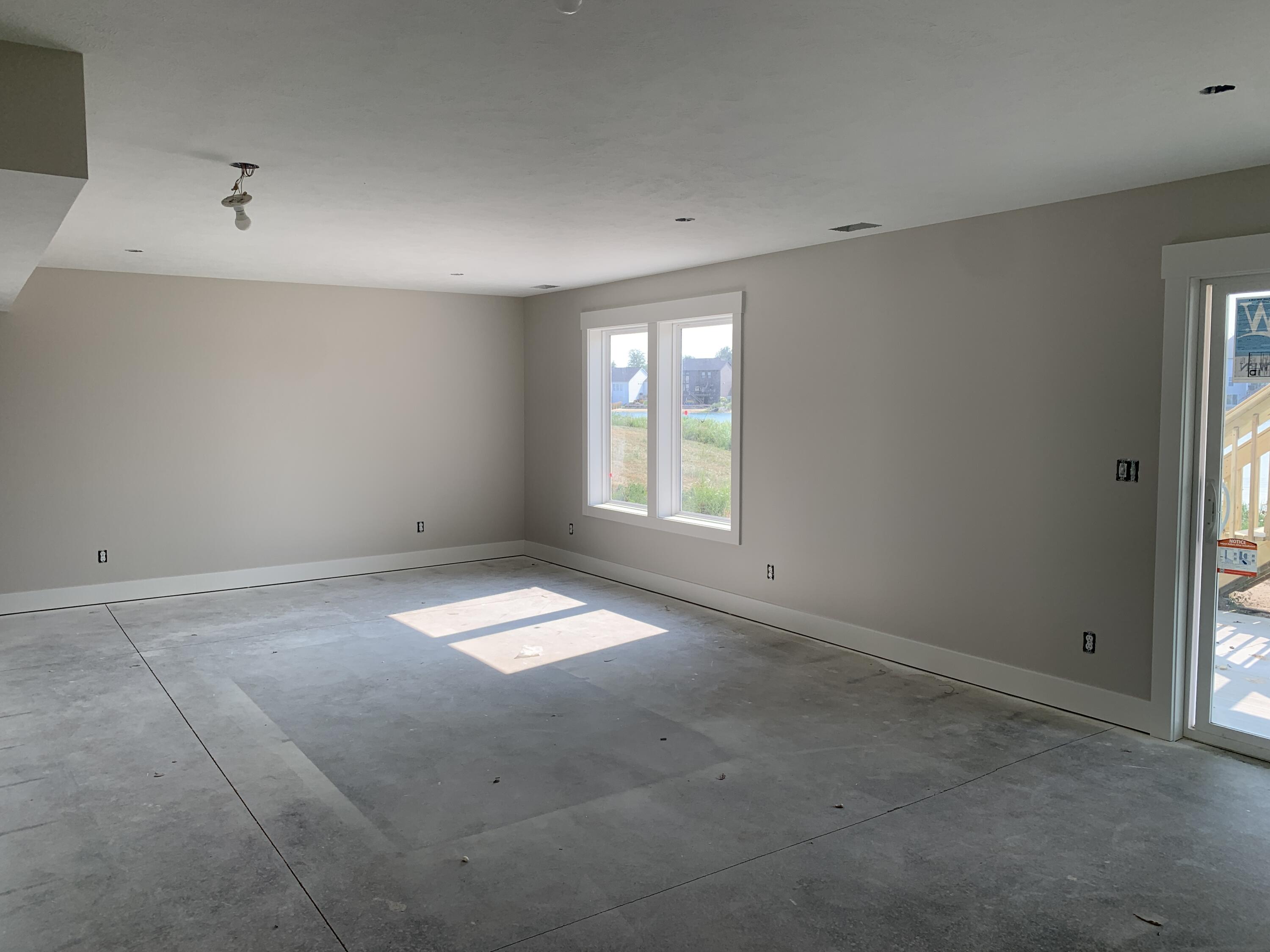 10582 Winnie Lane Property Photo 9
