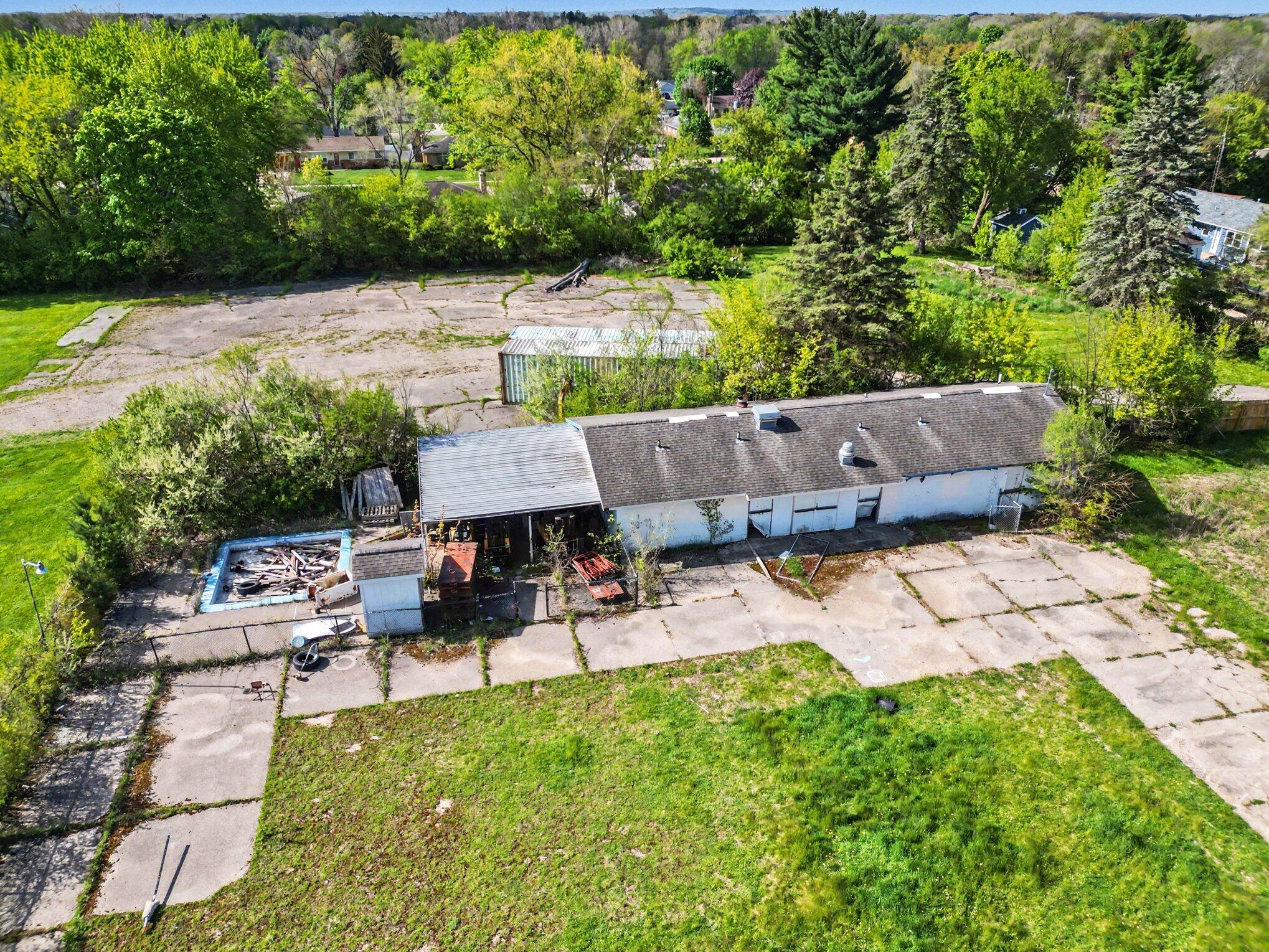1900 Gerda Street Se Property Photo 9