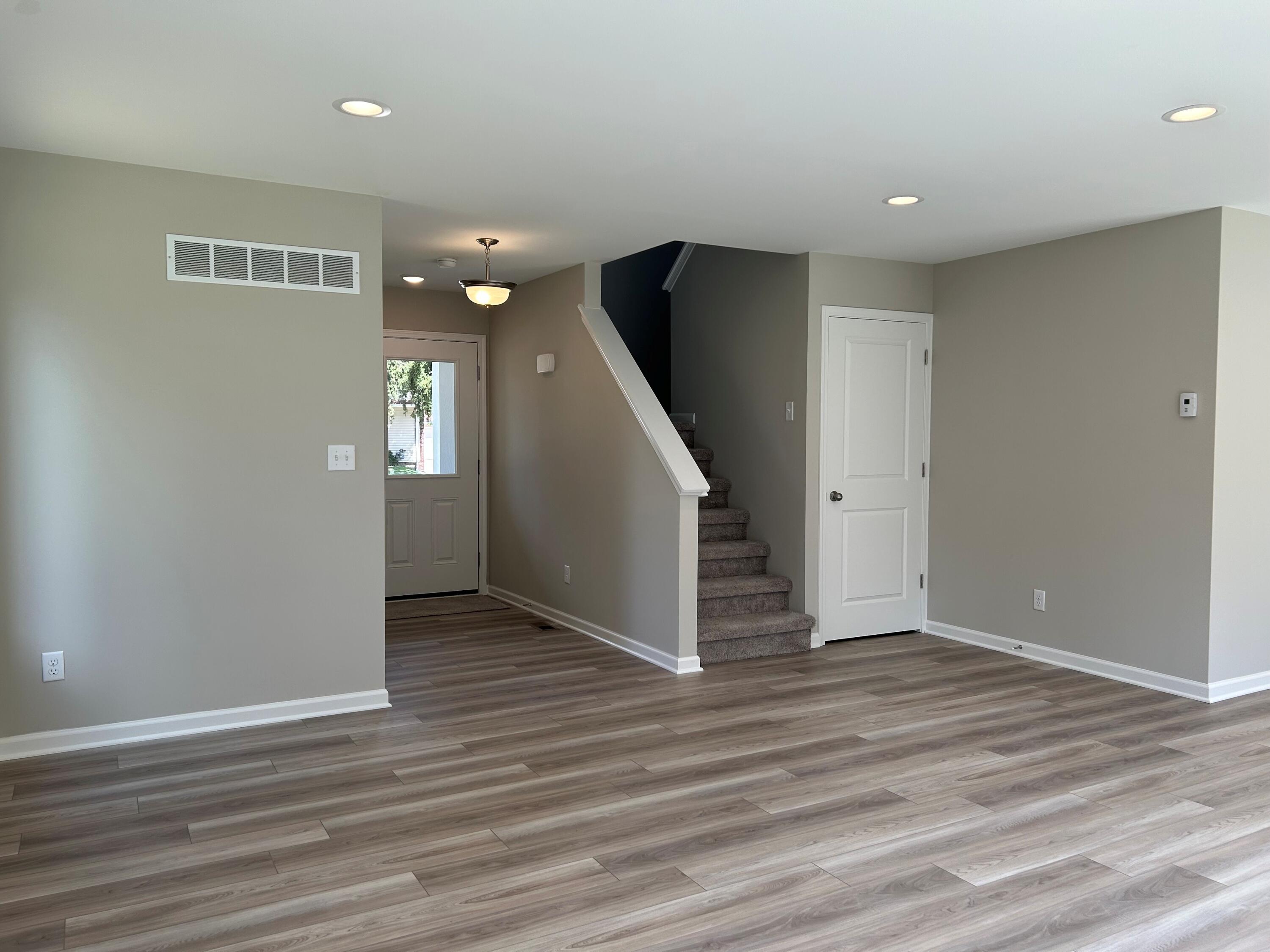 111 E Princess Drive Property Photo 6