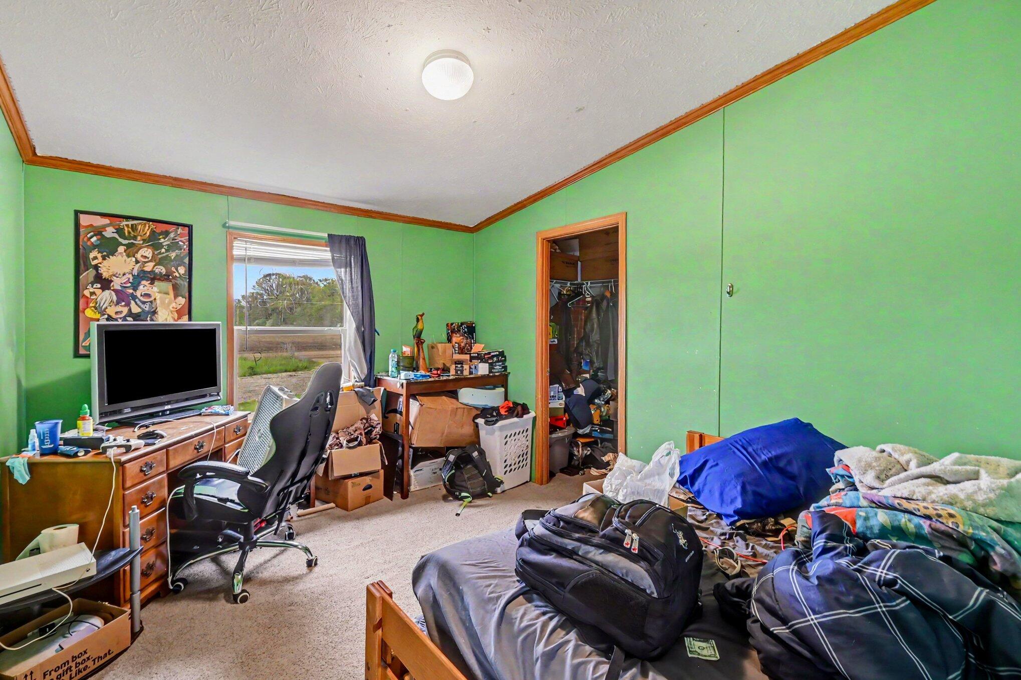 10952 Frost Road Property Photo 13