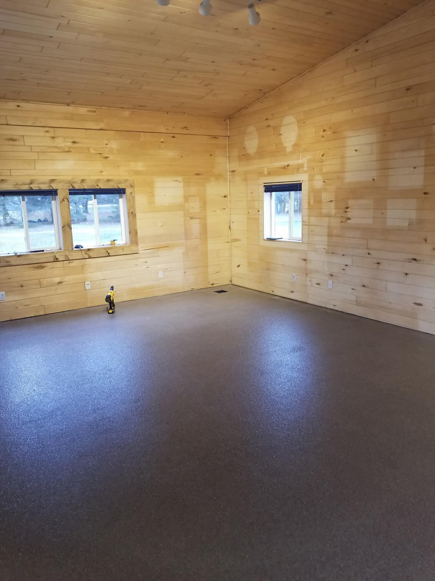 5555 E 13 Mile Road Property Photo 14