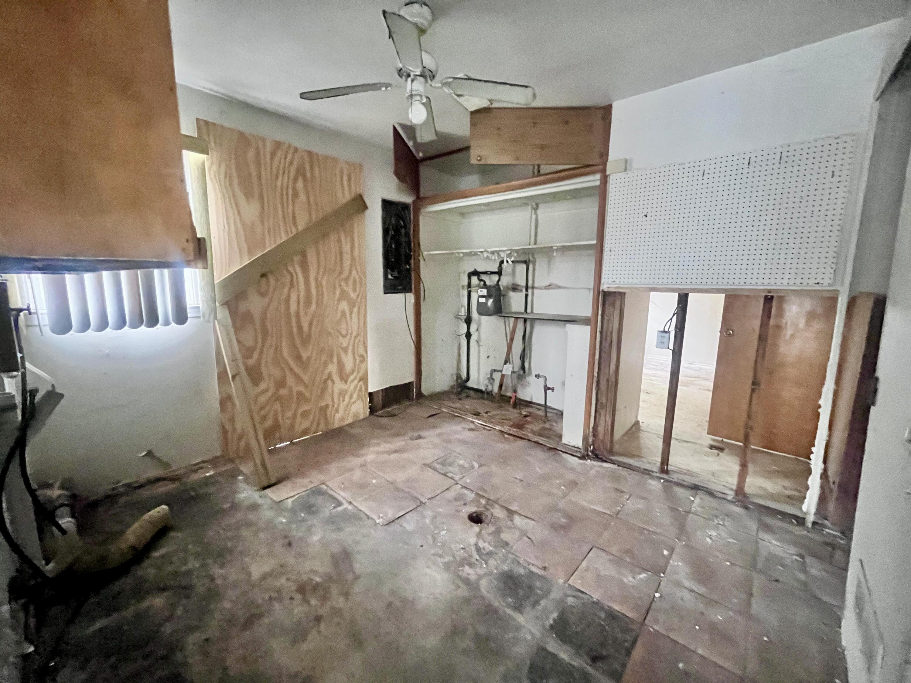20043 Wyoming Avenue Property Photo 17