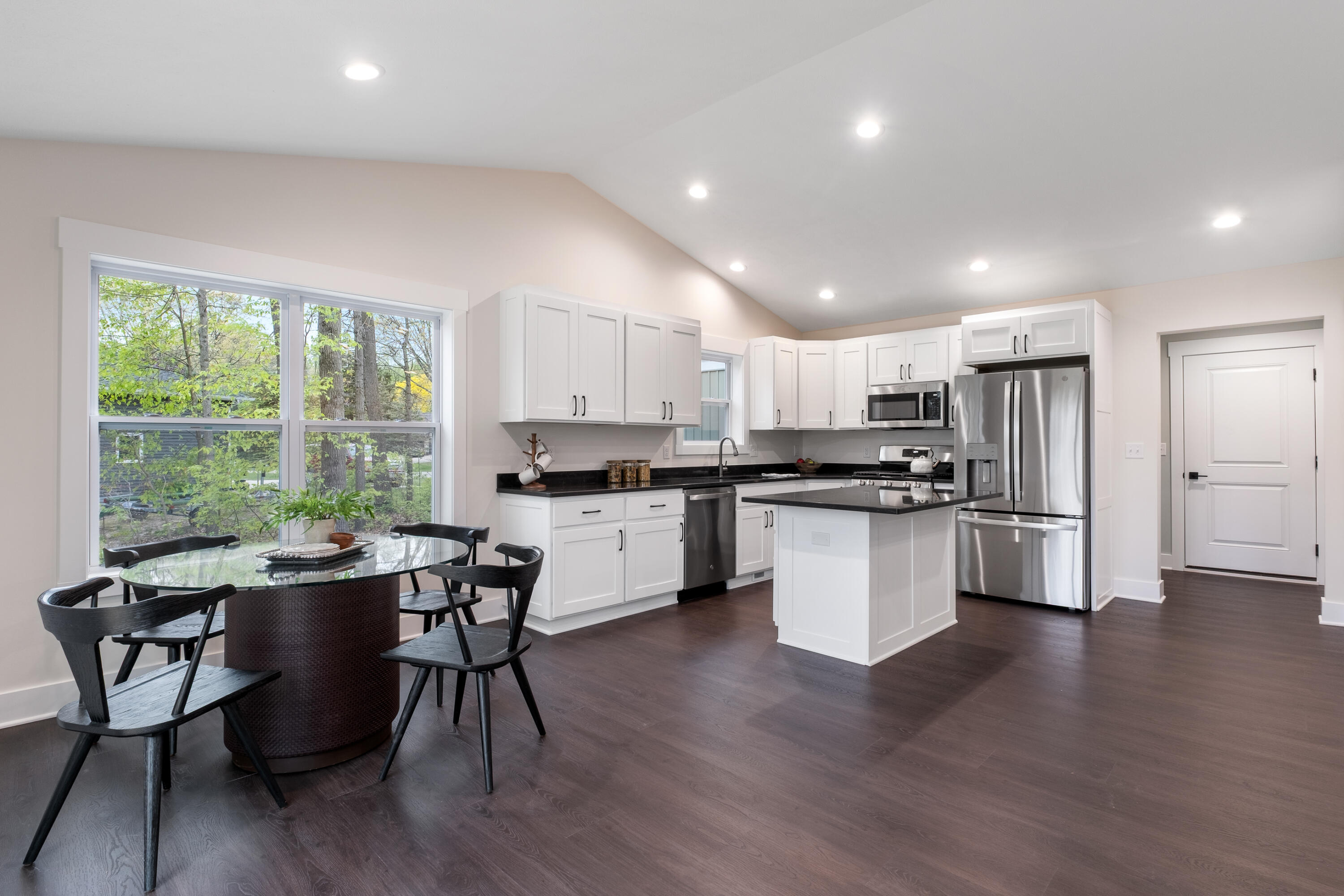 12165 Pine Meadows Drive Property Photo 11