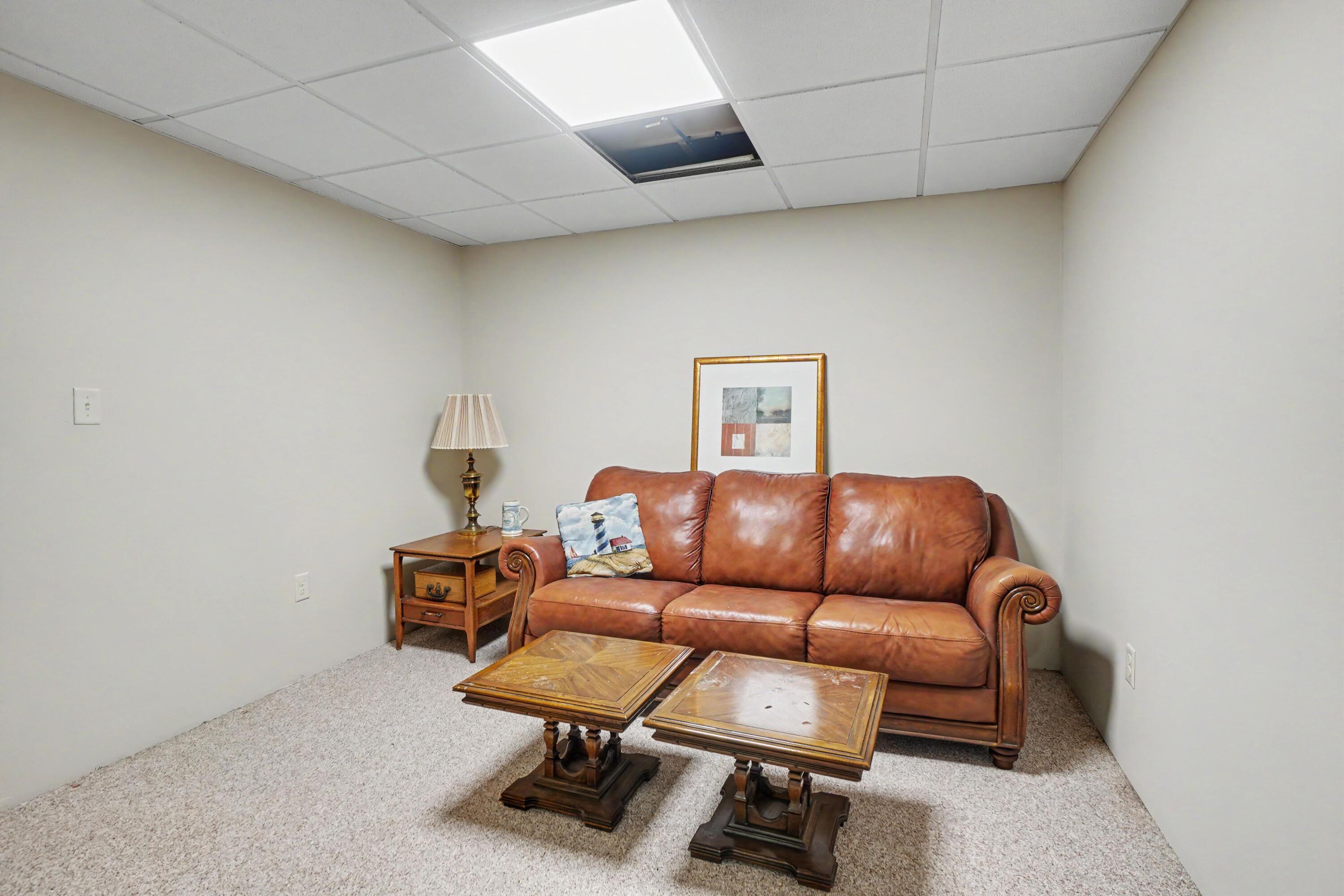 205 Woodlark Court Property Photo 30