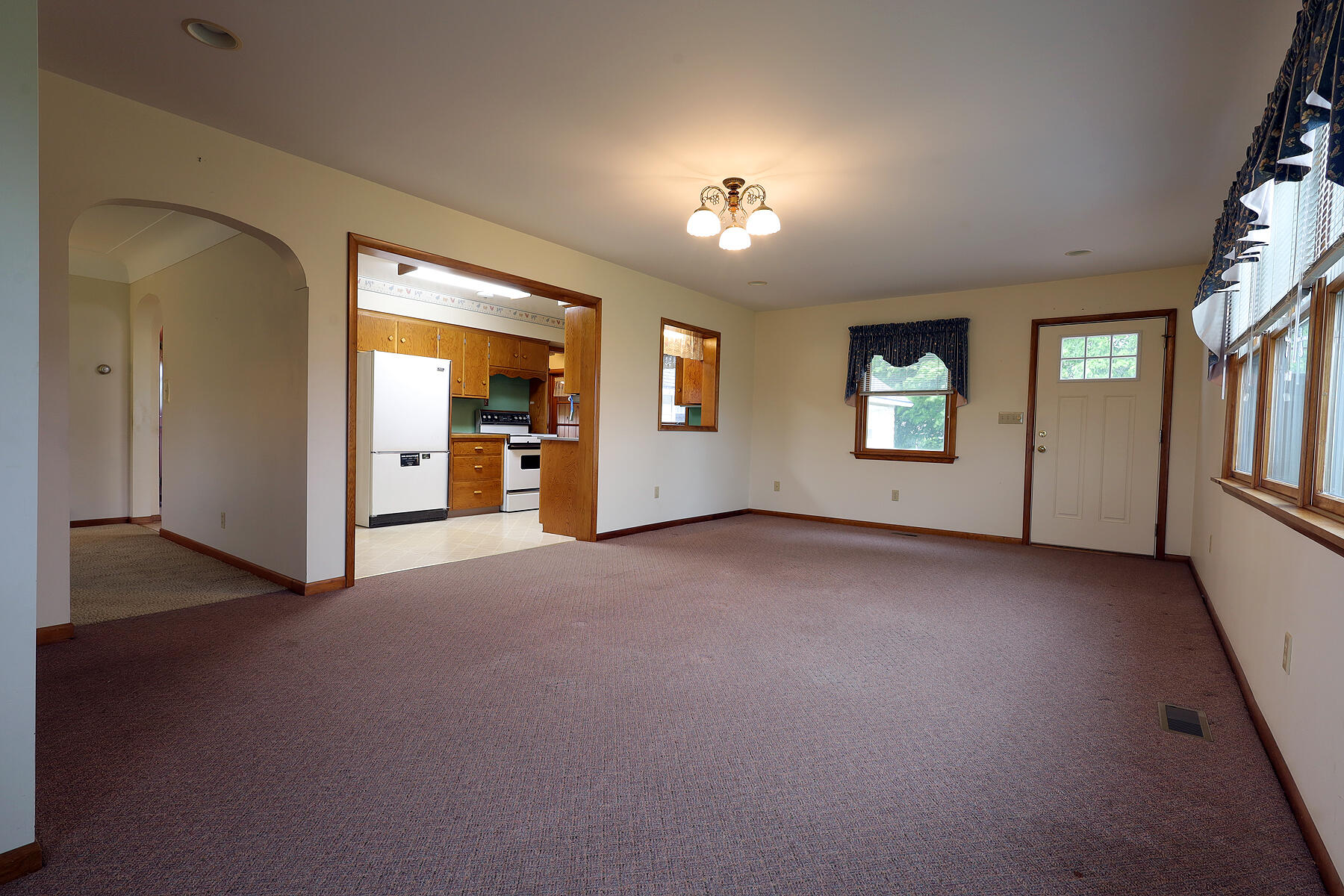 6740 Austin Road Property Photo 4