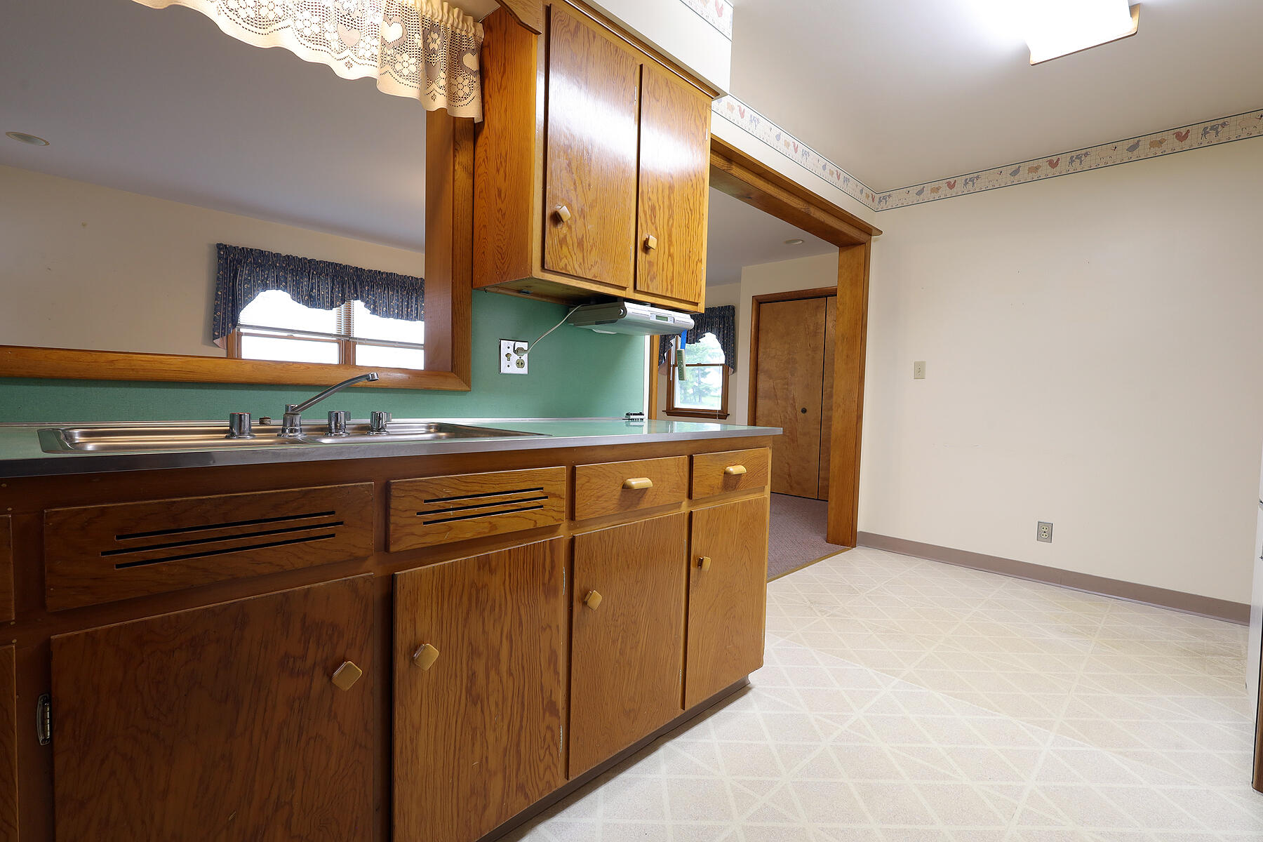 6740 Austin Road Property Photo 9