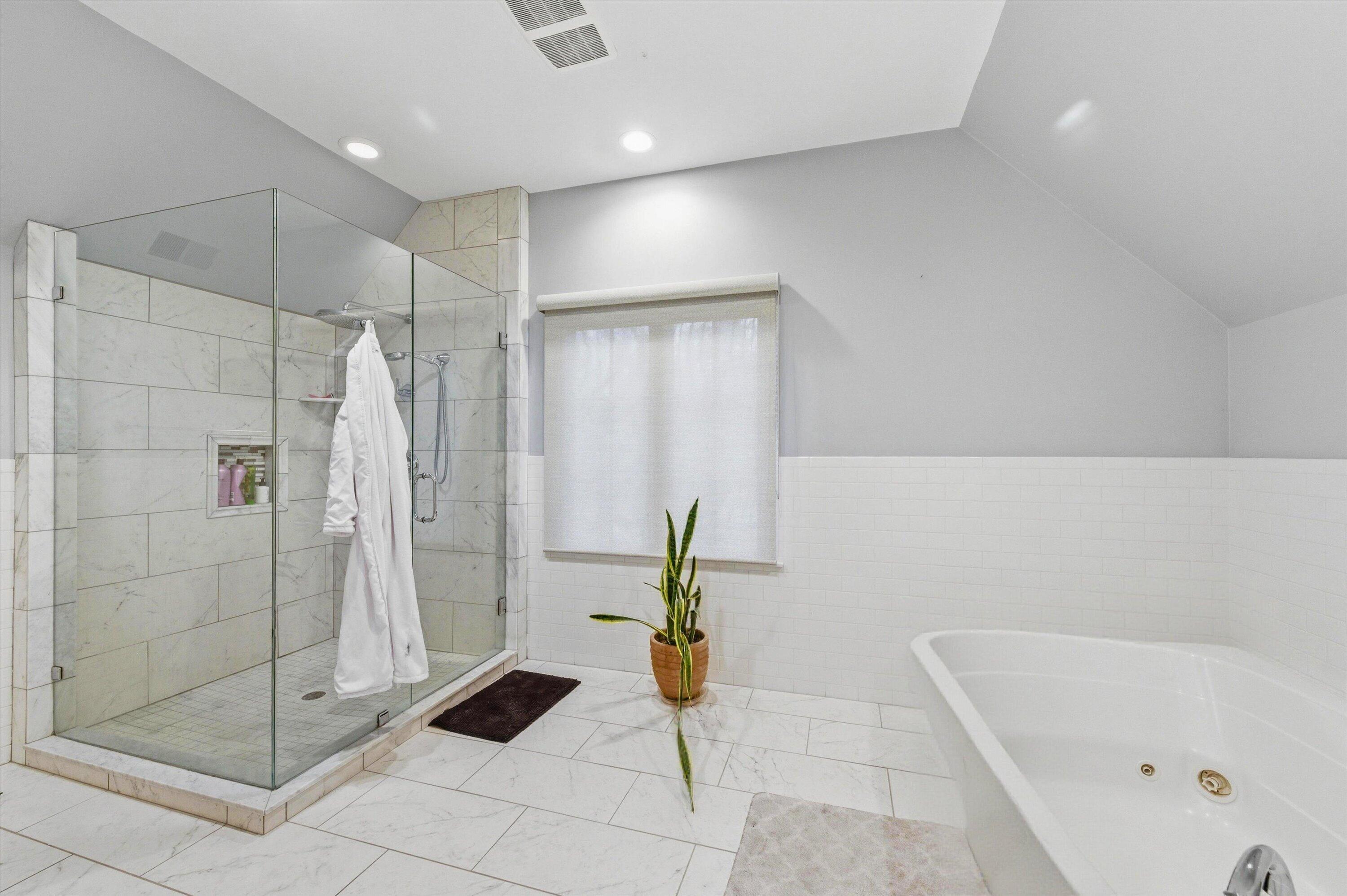 1041 Heather Way Property Photo 34
