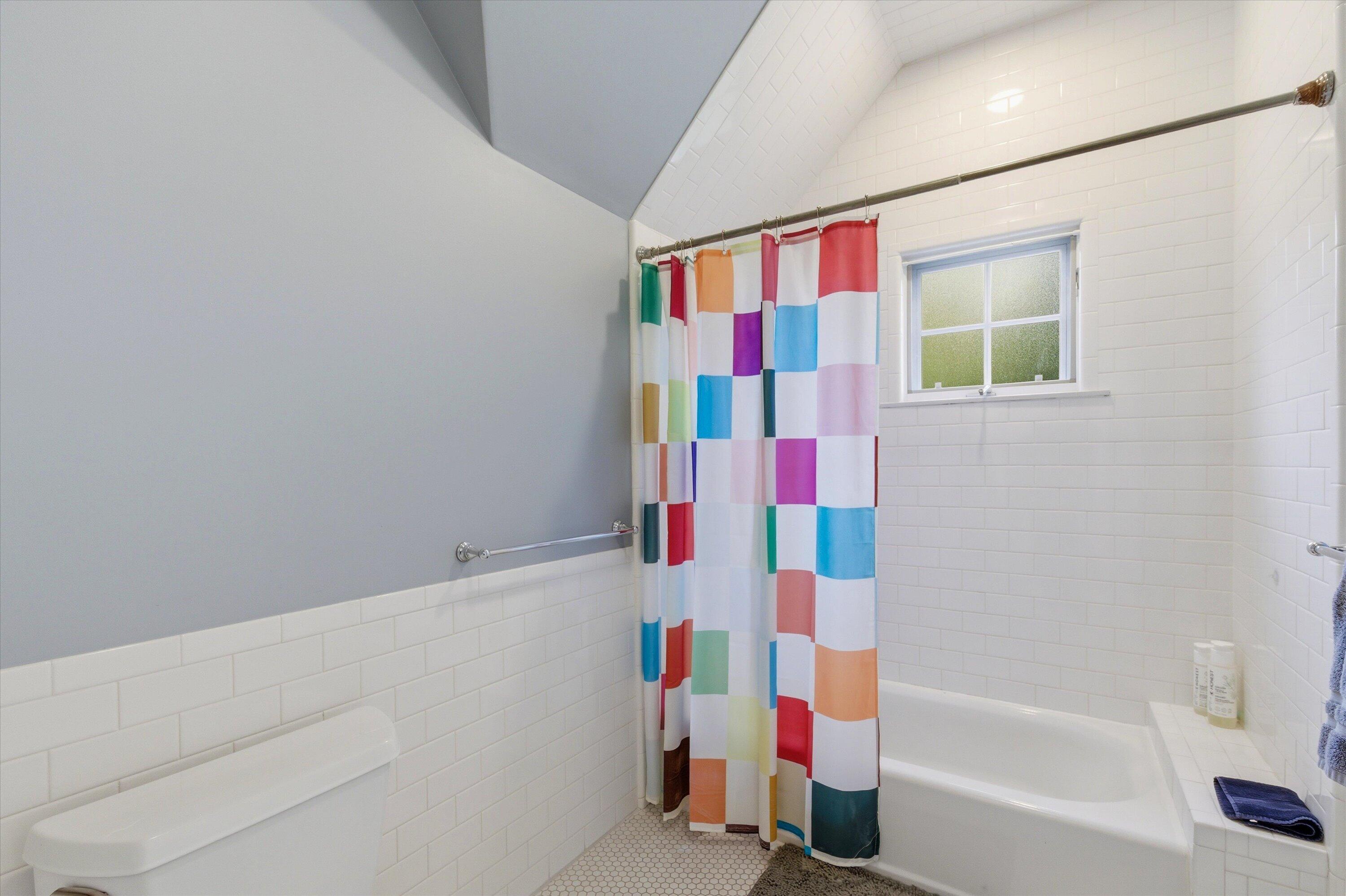 1041 Heather Way Property Photo 39