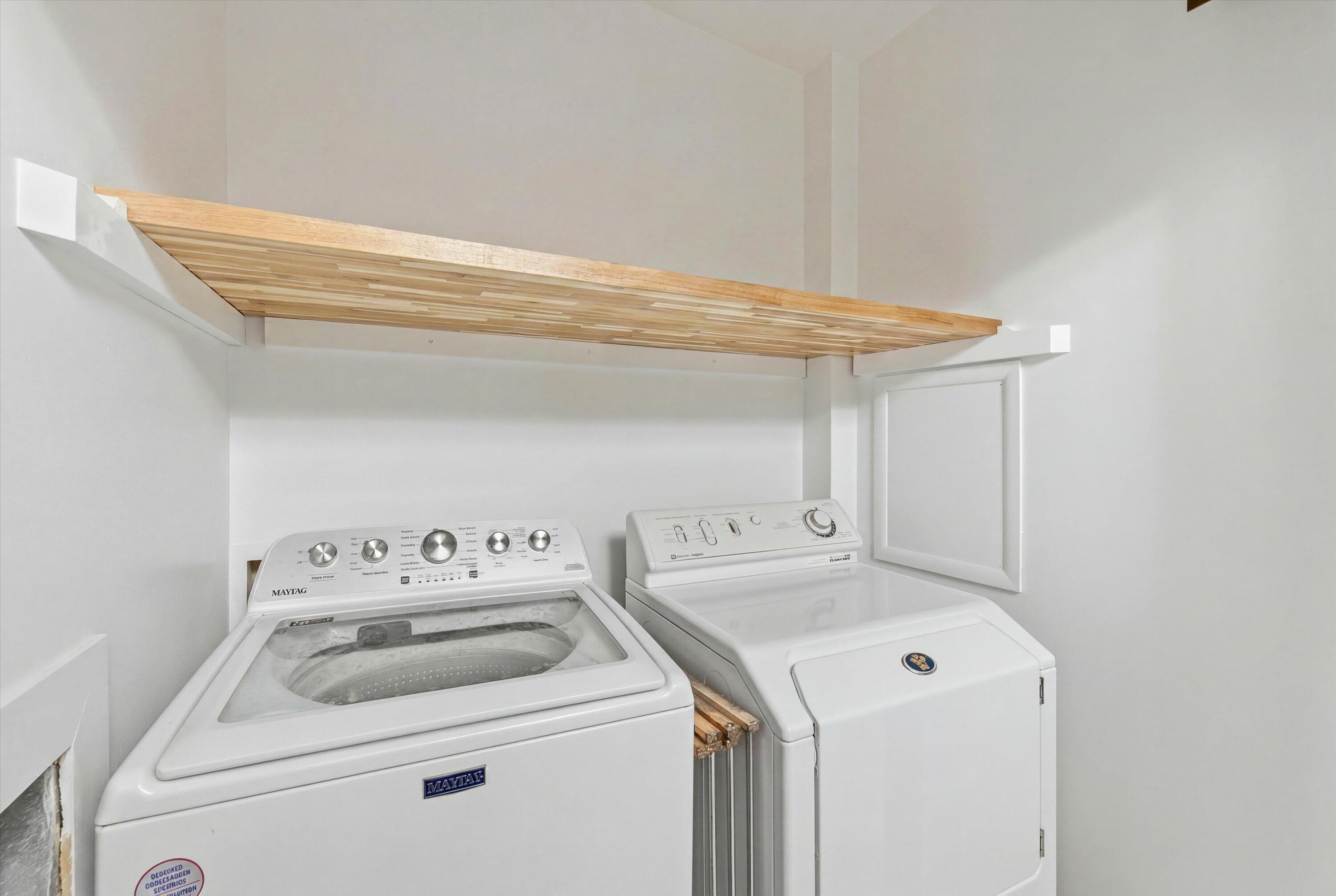 1041 Heather Way Property Photo 46