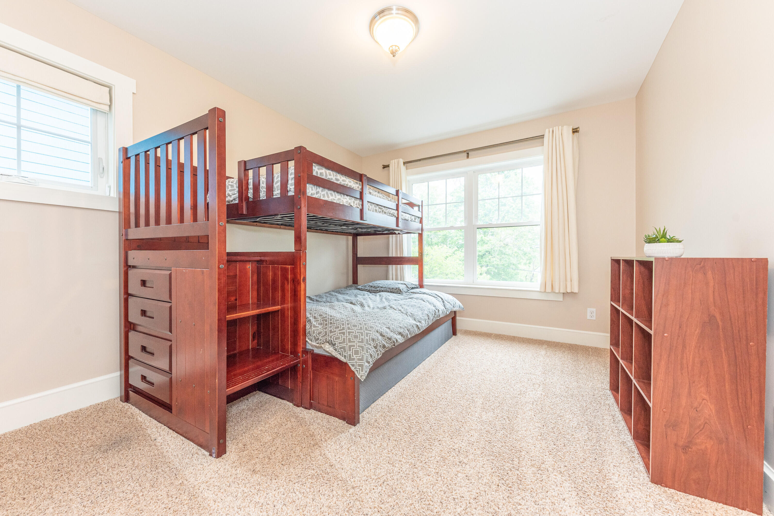 355 Koch Avenue Property Photo 42