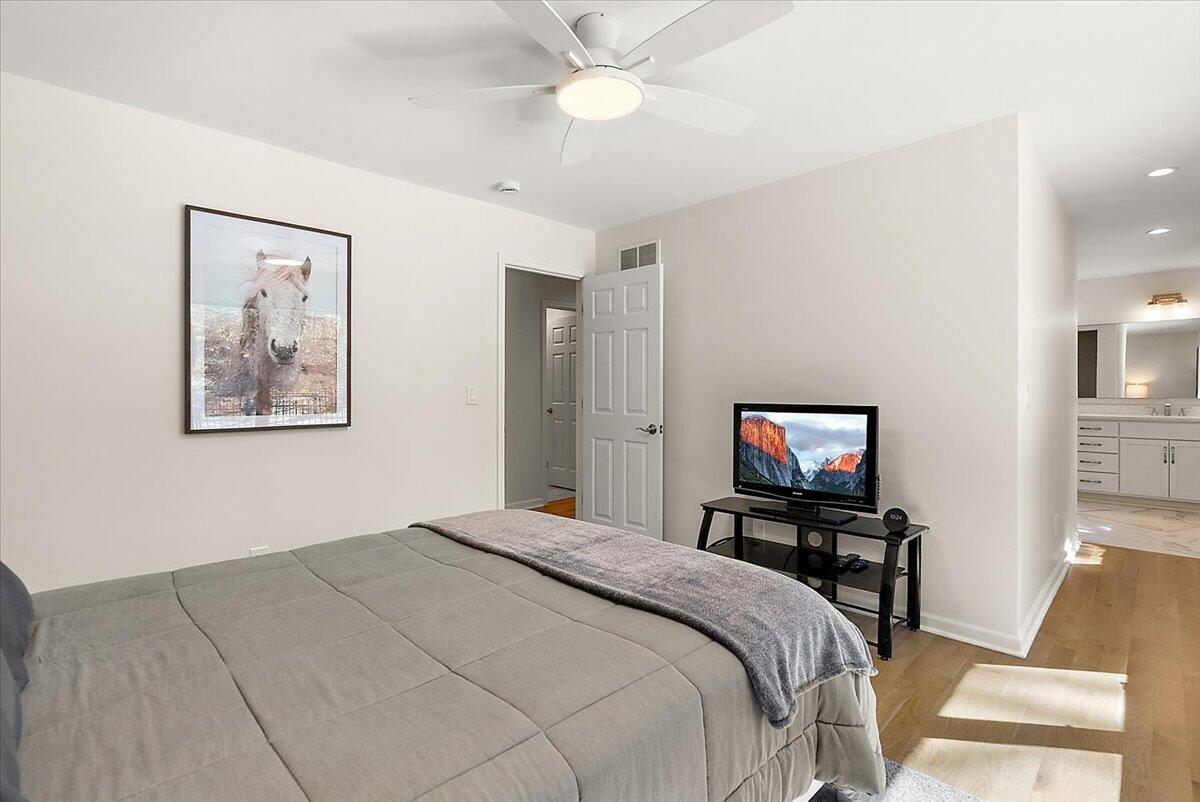 9555 Dunewood Drive Property Photo 18