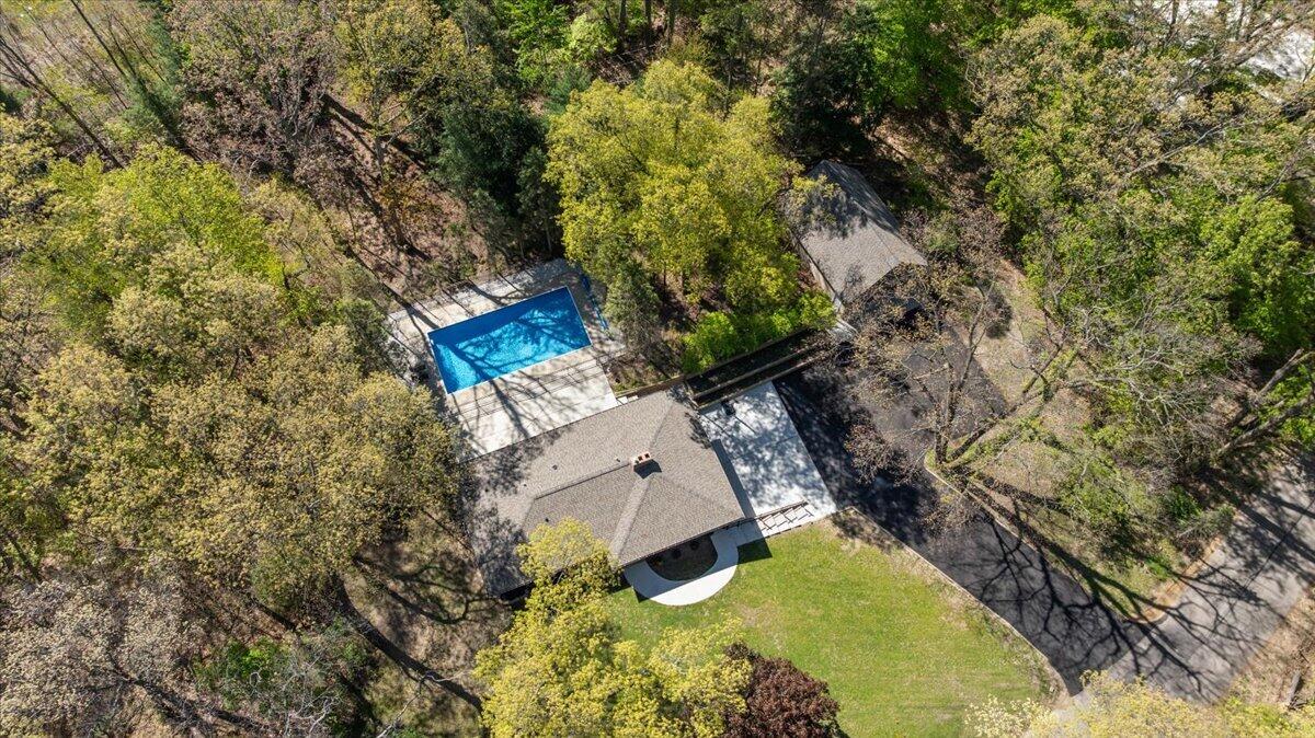 9555 Dunewood Drive Property Photo 46