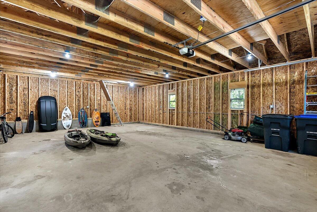 9555 Dunewood Drive Property Photo 48
