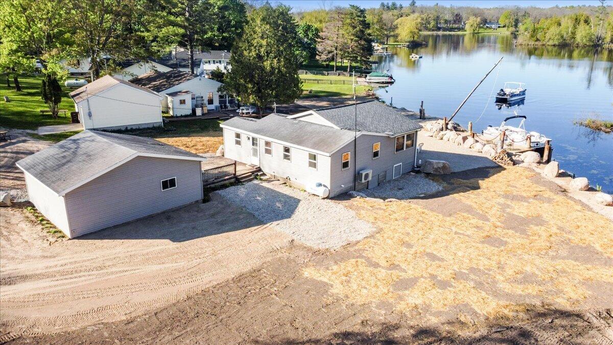 136 Pleasant Drive Property Photo 16