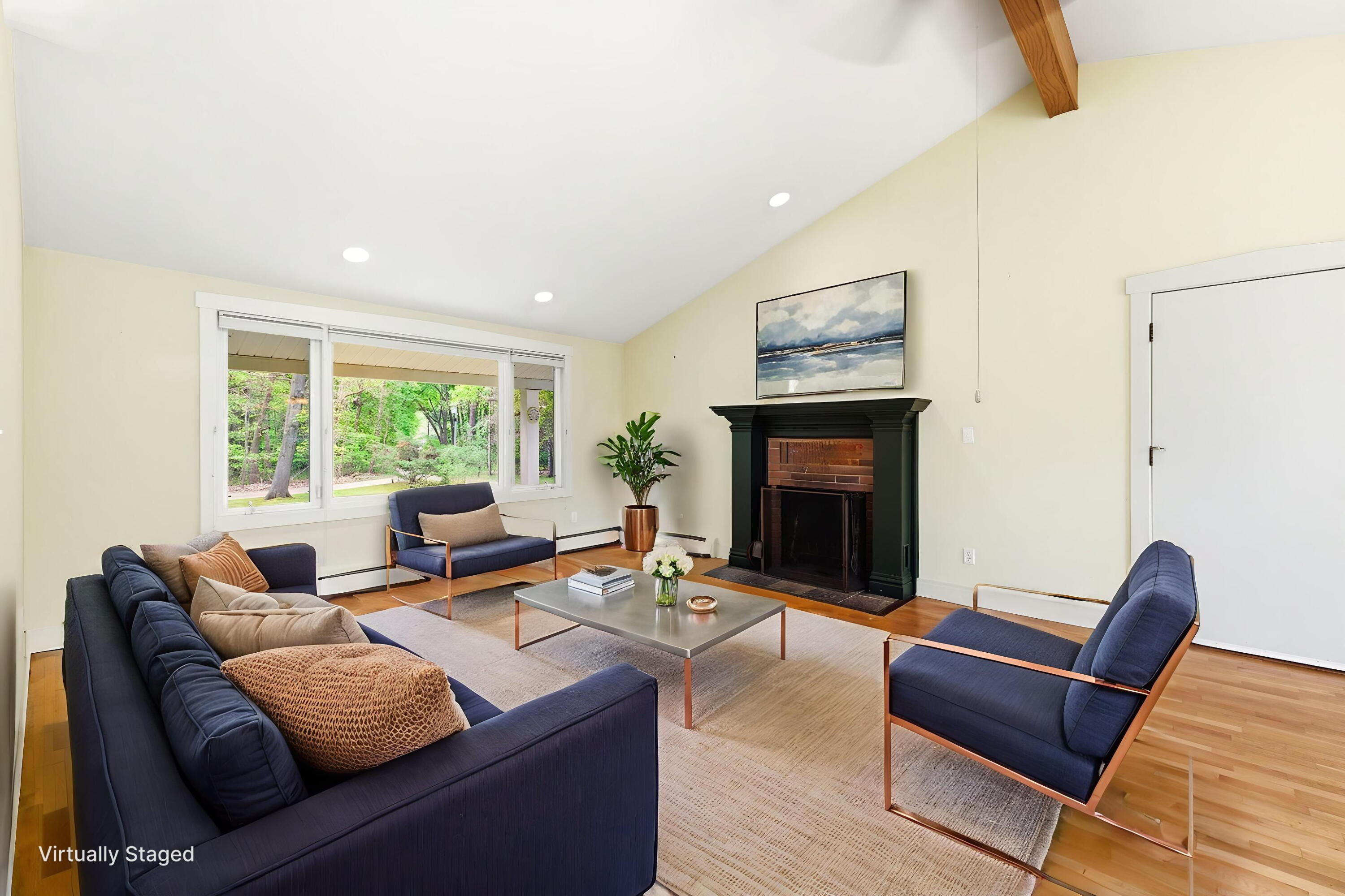 13970 Hollywood Boulevard Property Photo 5