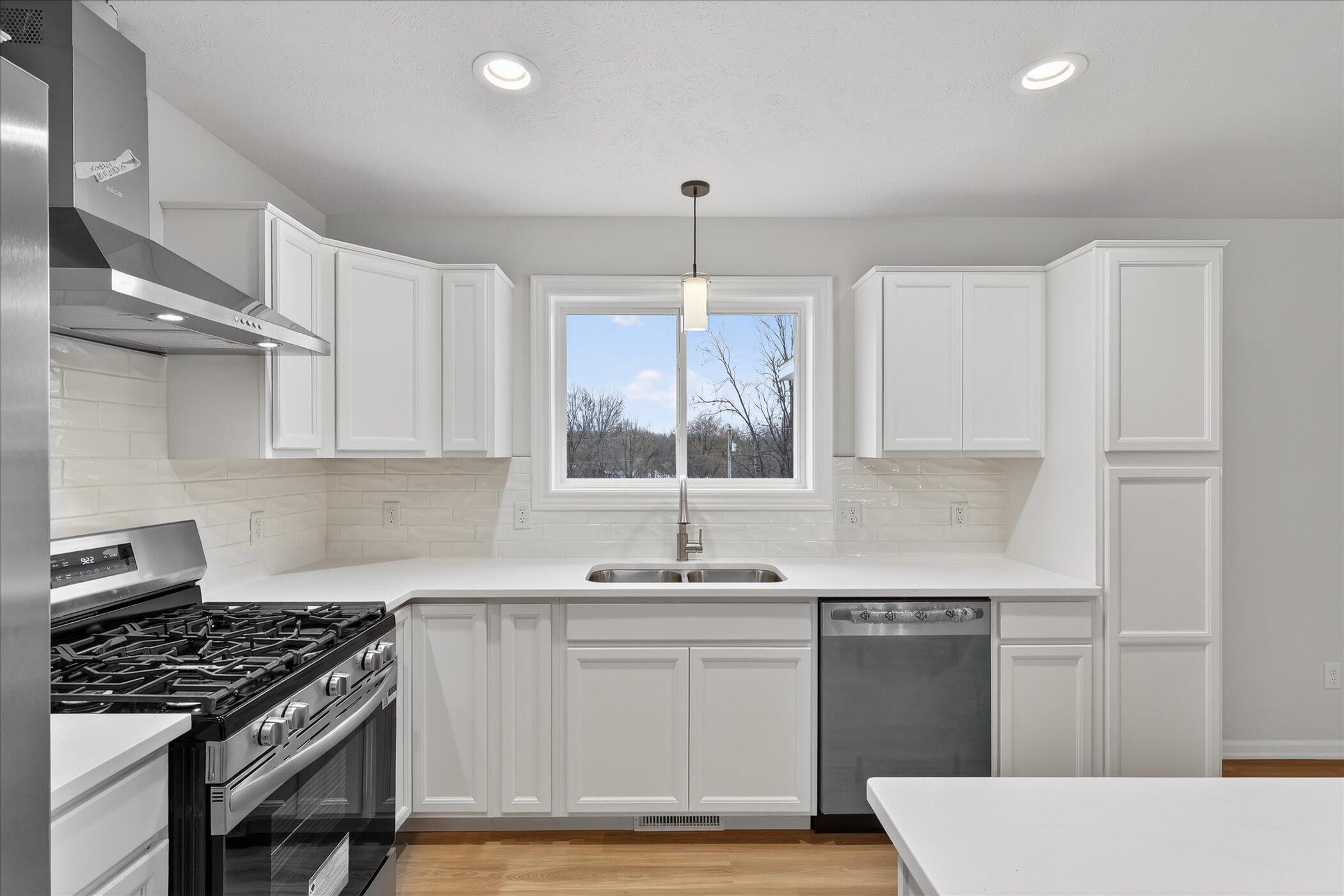 10555 68th Street Se Property Photo 5
