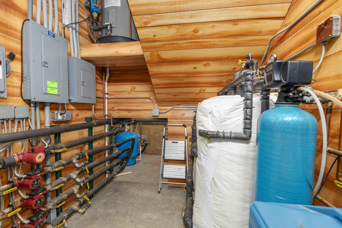 781 Hopkins Road Property Photo 32
