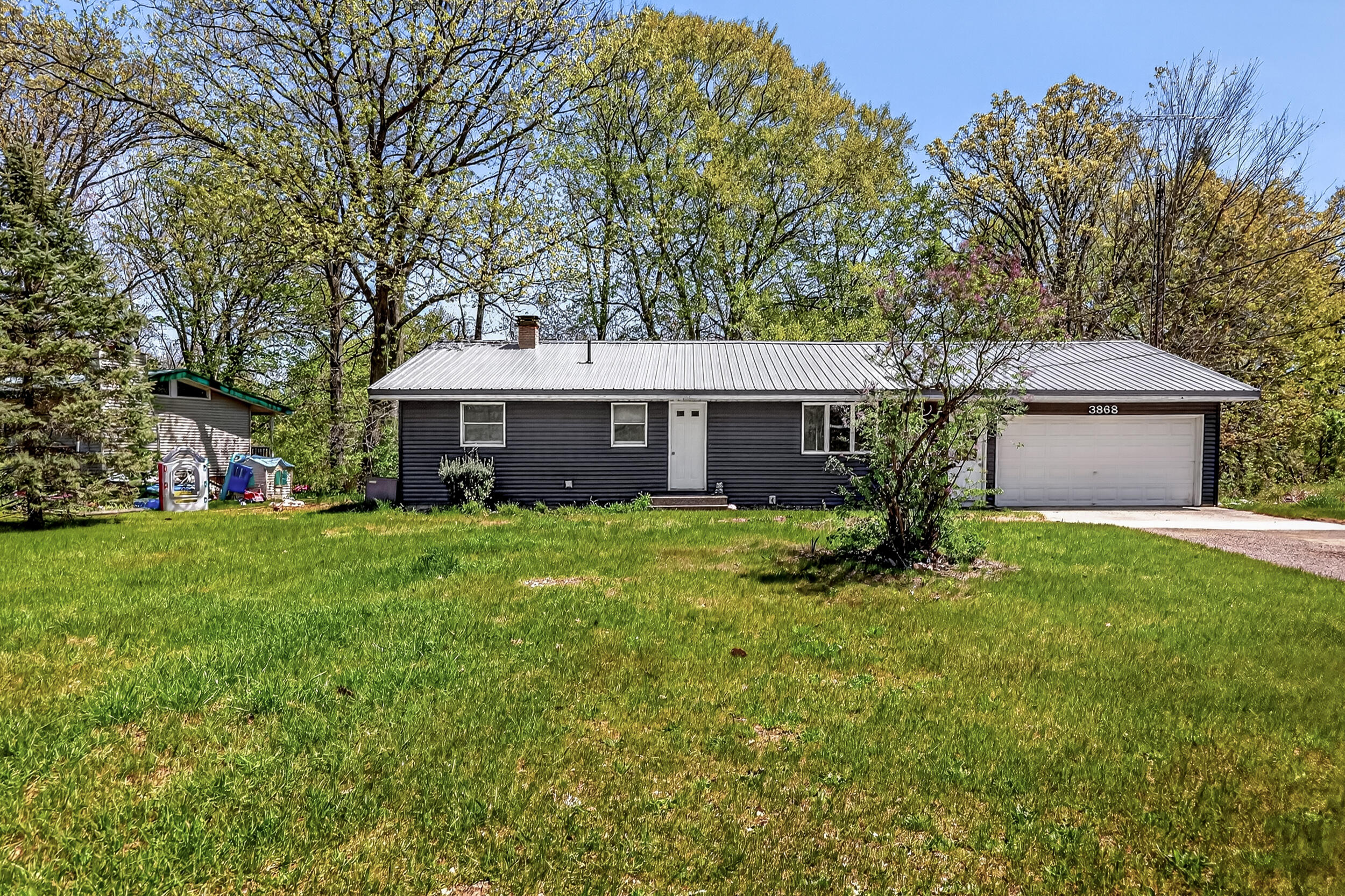 3868 S Riverview Drive Property Photo 6