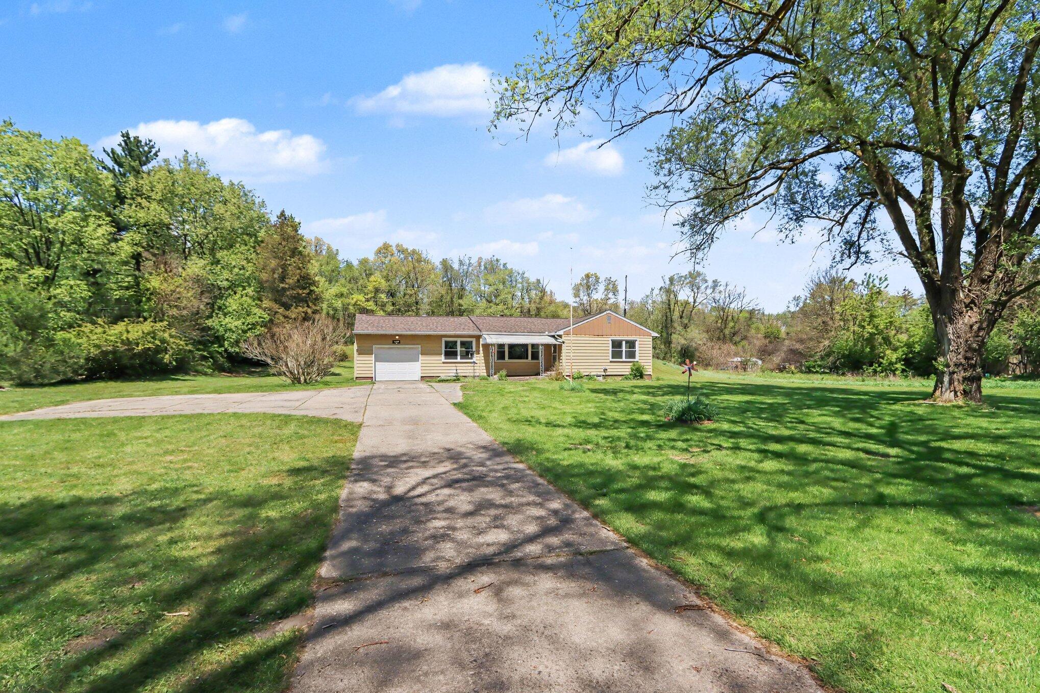 7445 Morgan Road Property Photo 1