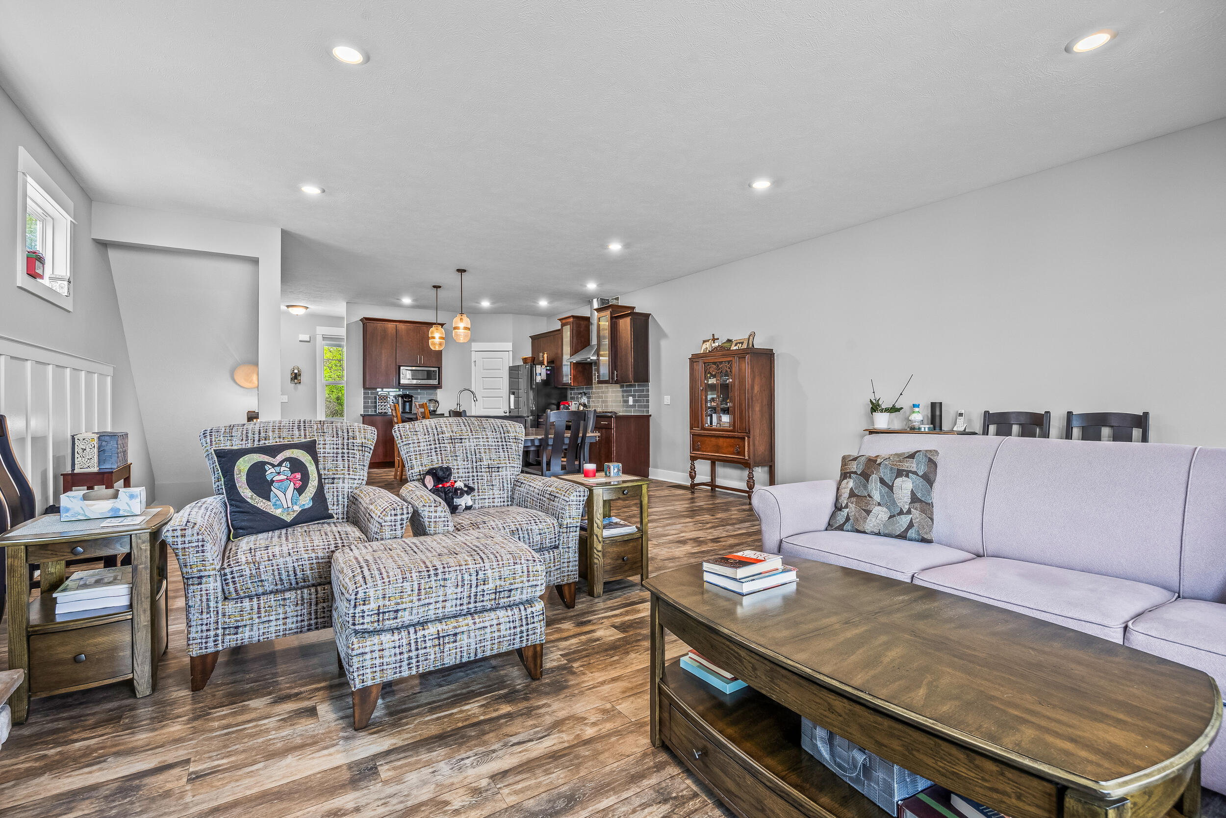936 S Lake Street Property Photo 10