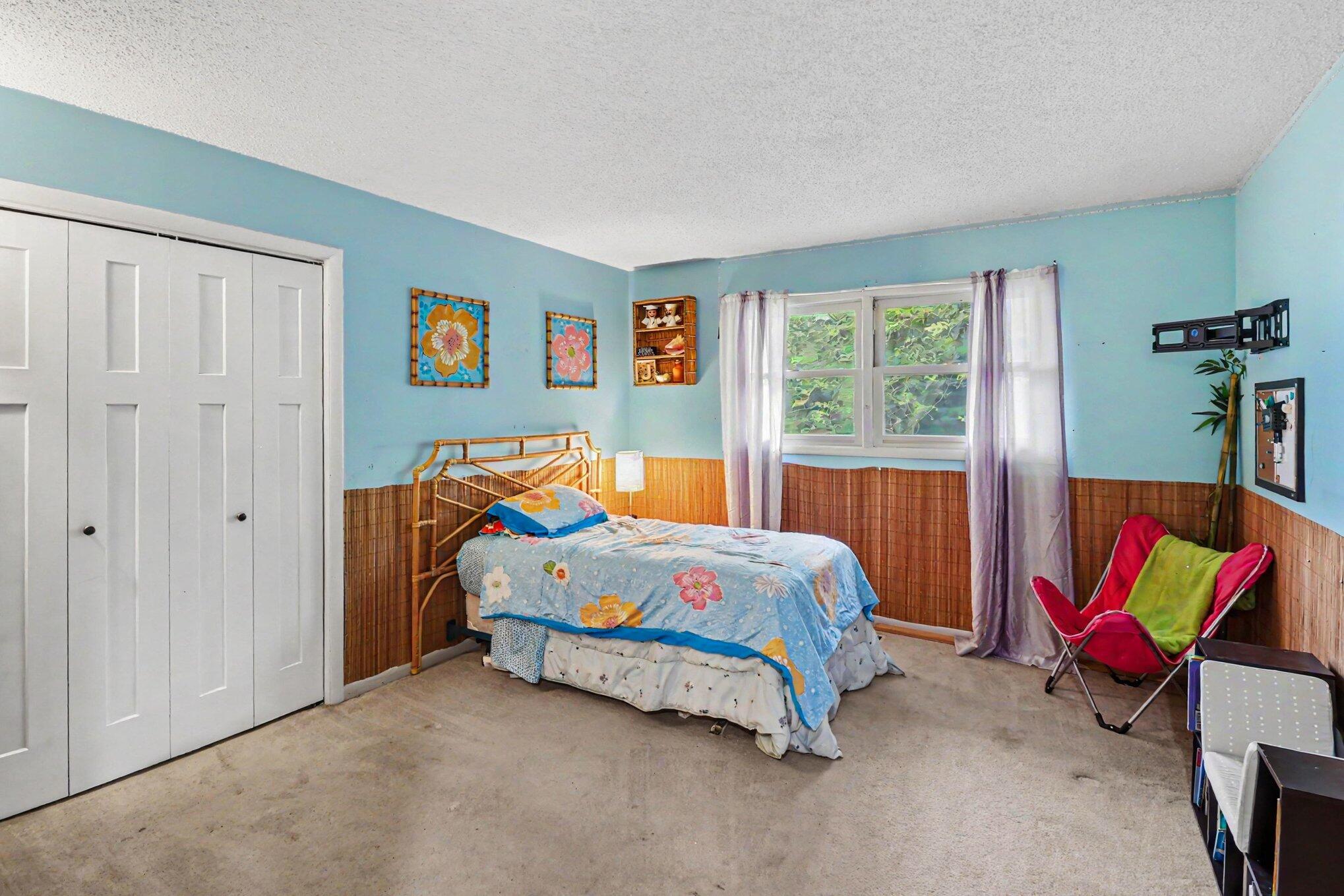 165 East Avenue Property Photo 14