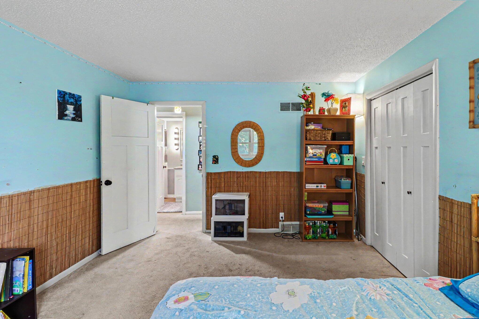 165 East Avenue Property Photo 15