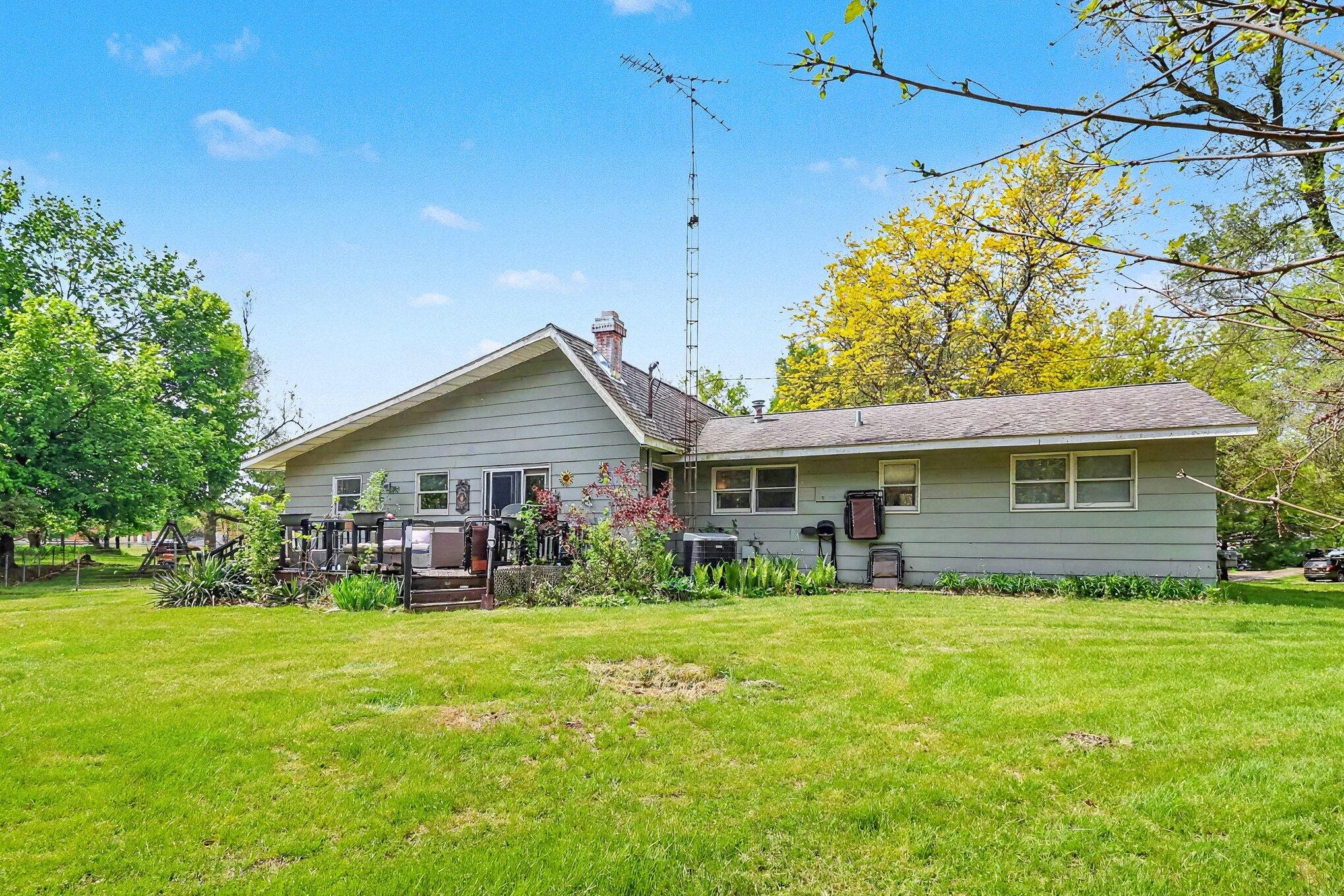 165 East Avenue Property Photo 22
