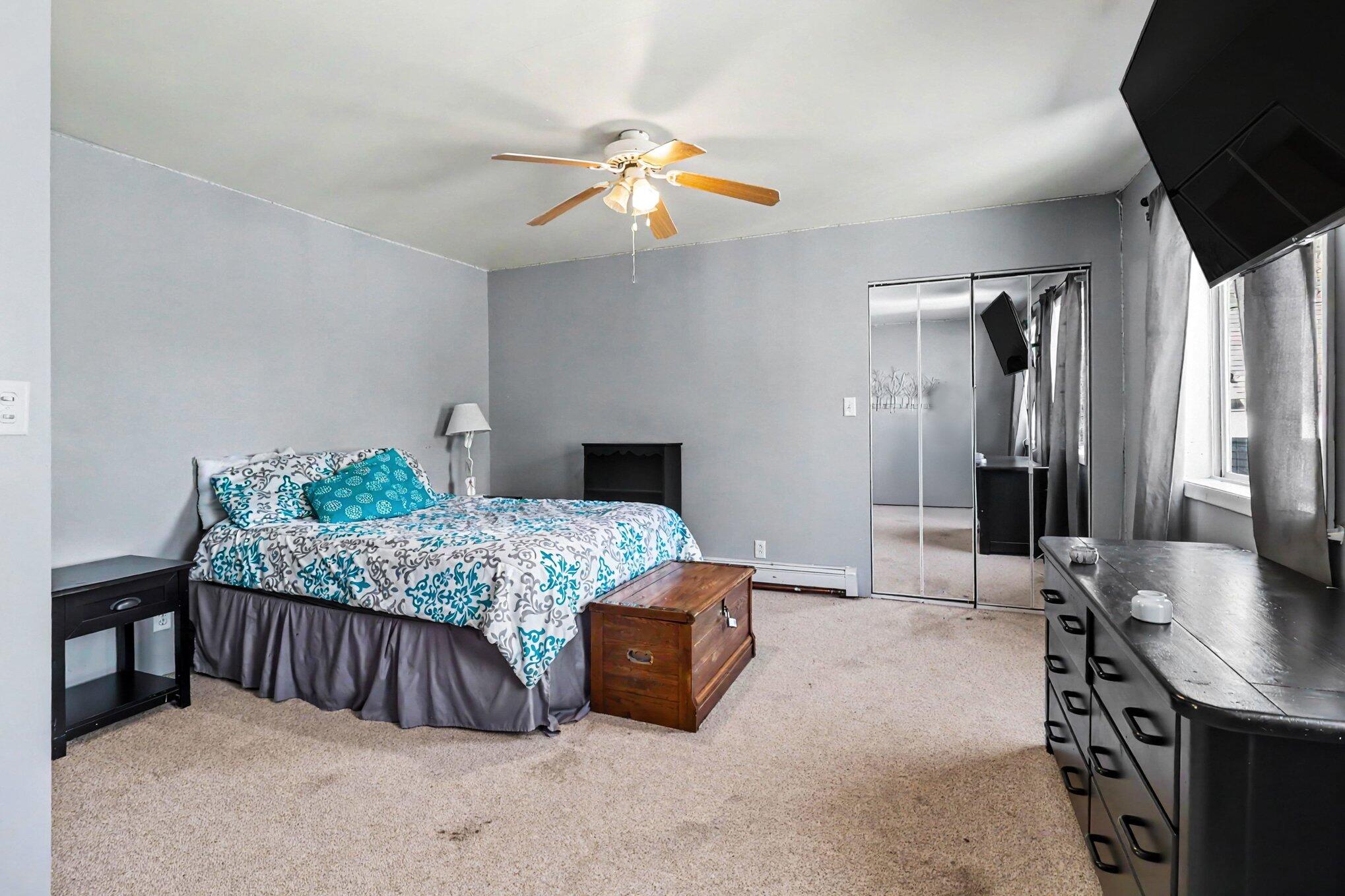 6665 Lakeshore Road Property Photo 8