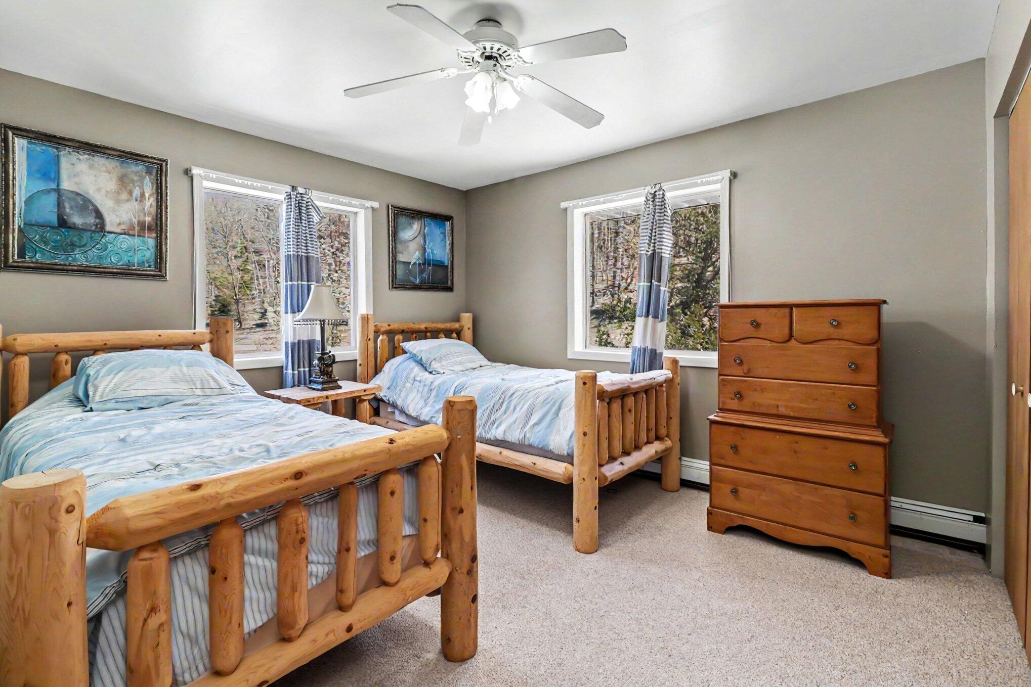 6665 Lakeshore Road Property Photo 11