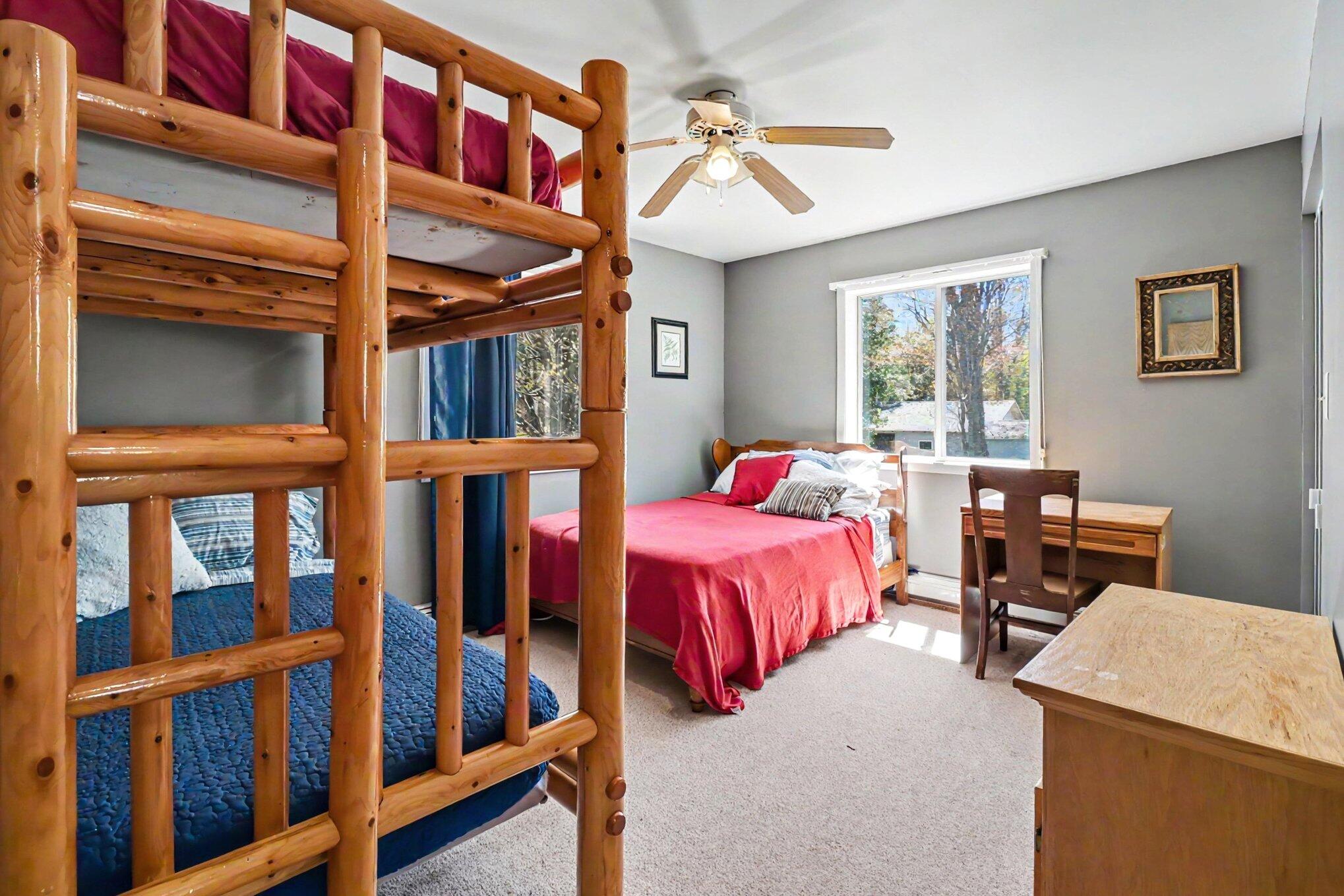 6665 Lakeshore Road Property Photo 12