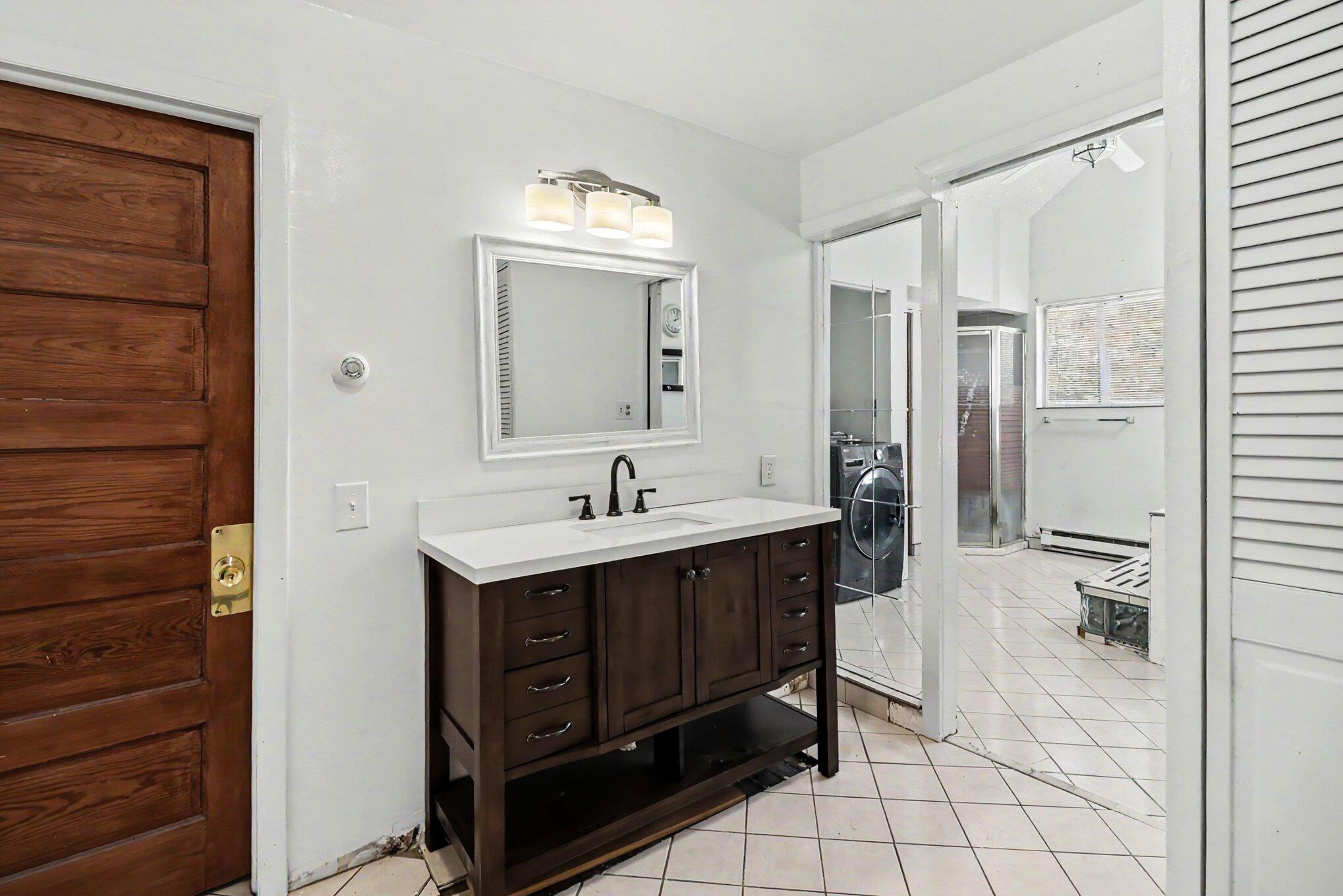 6665 Lakeshore Road Property Photo 18