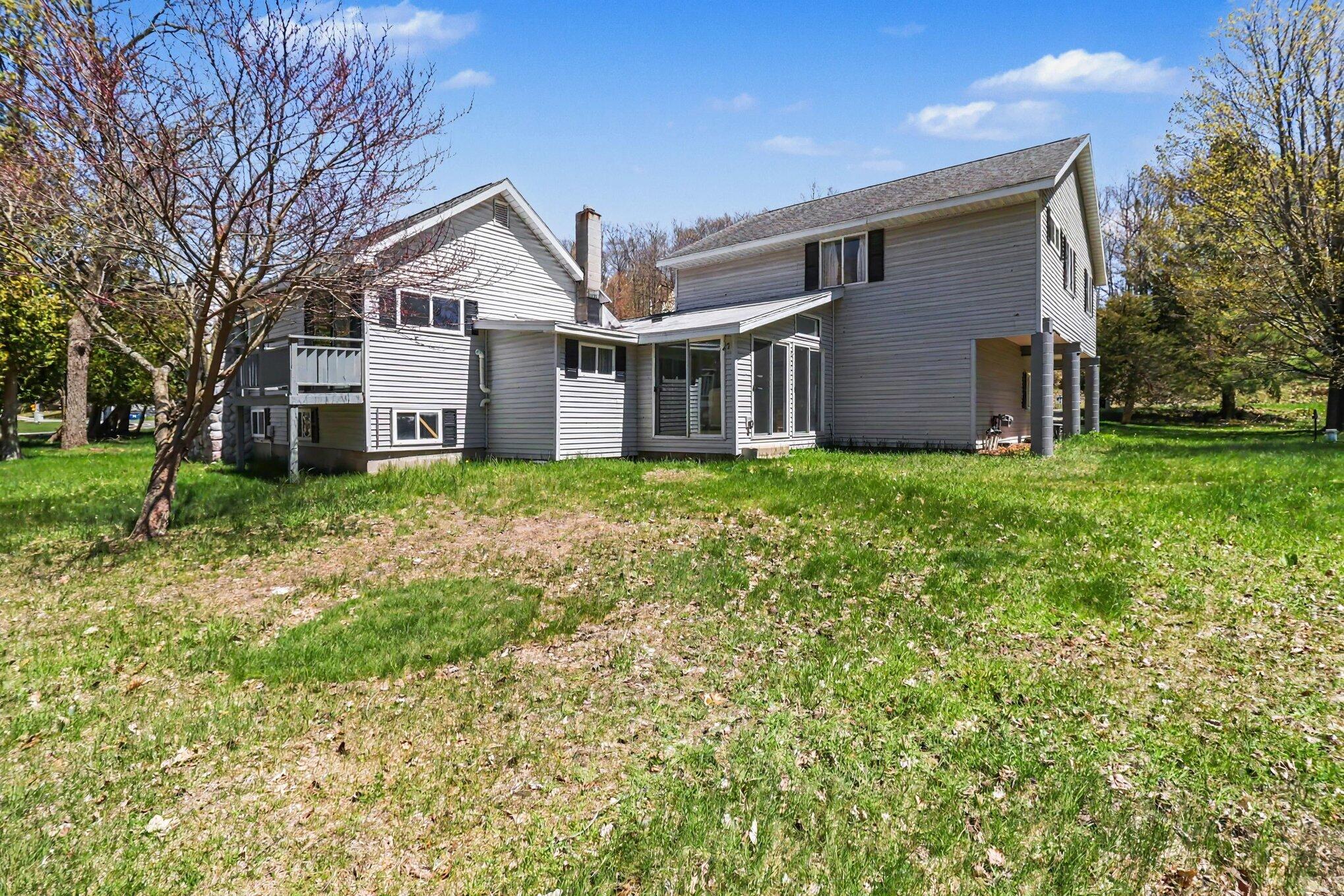 6665 Lakeshore Road Property Photo 26